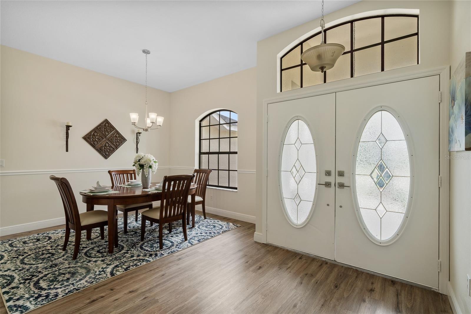 PRISTINE PLACE PH 4 - Residential