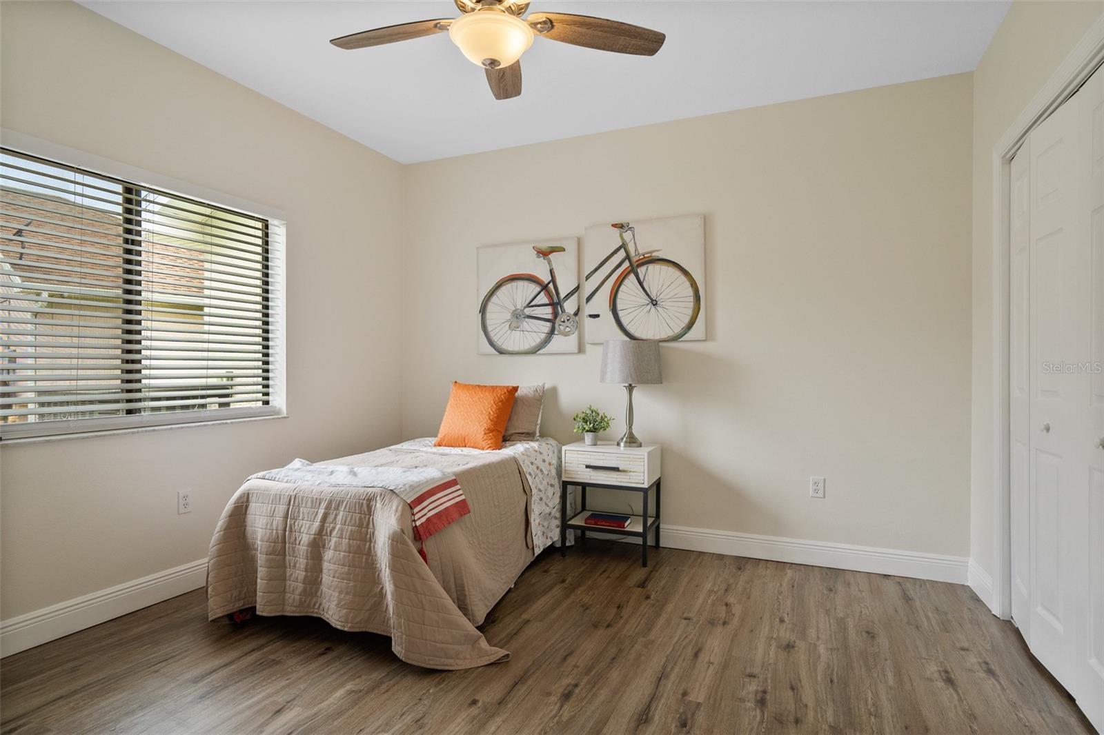 PRISTINE PLACE PH 4 - Residential