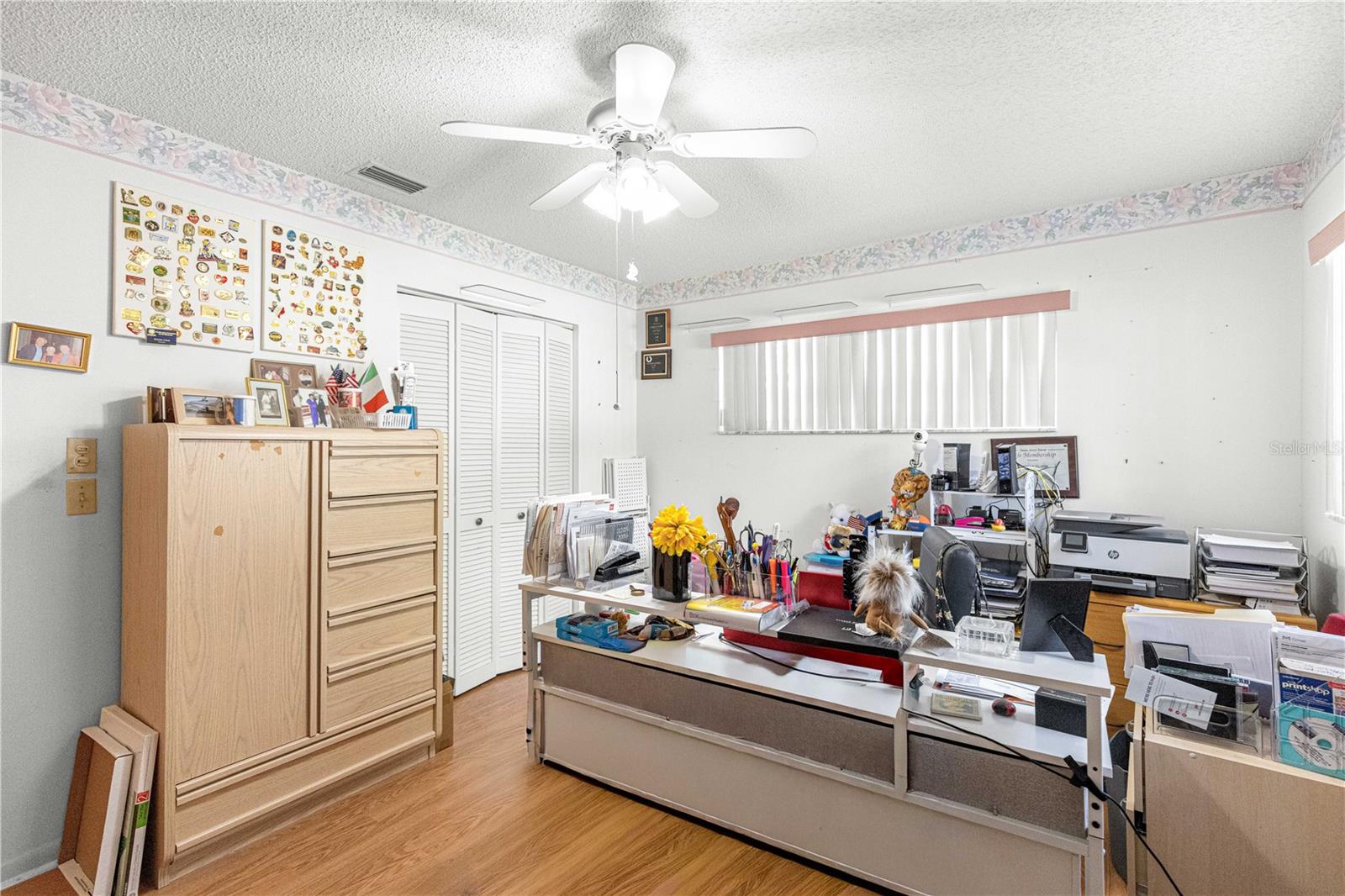 ON TOP OF THE WORLD - Residential