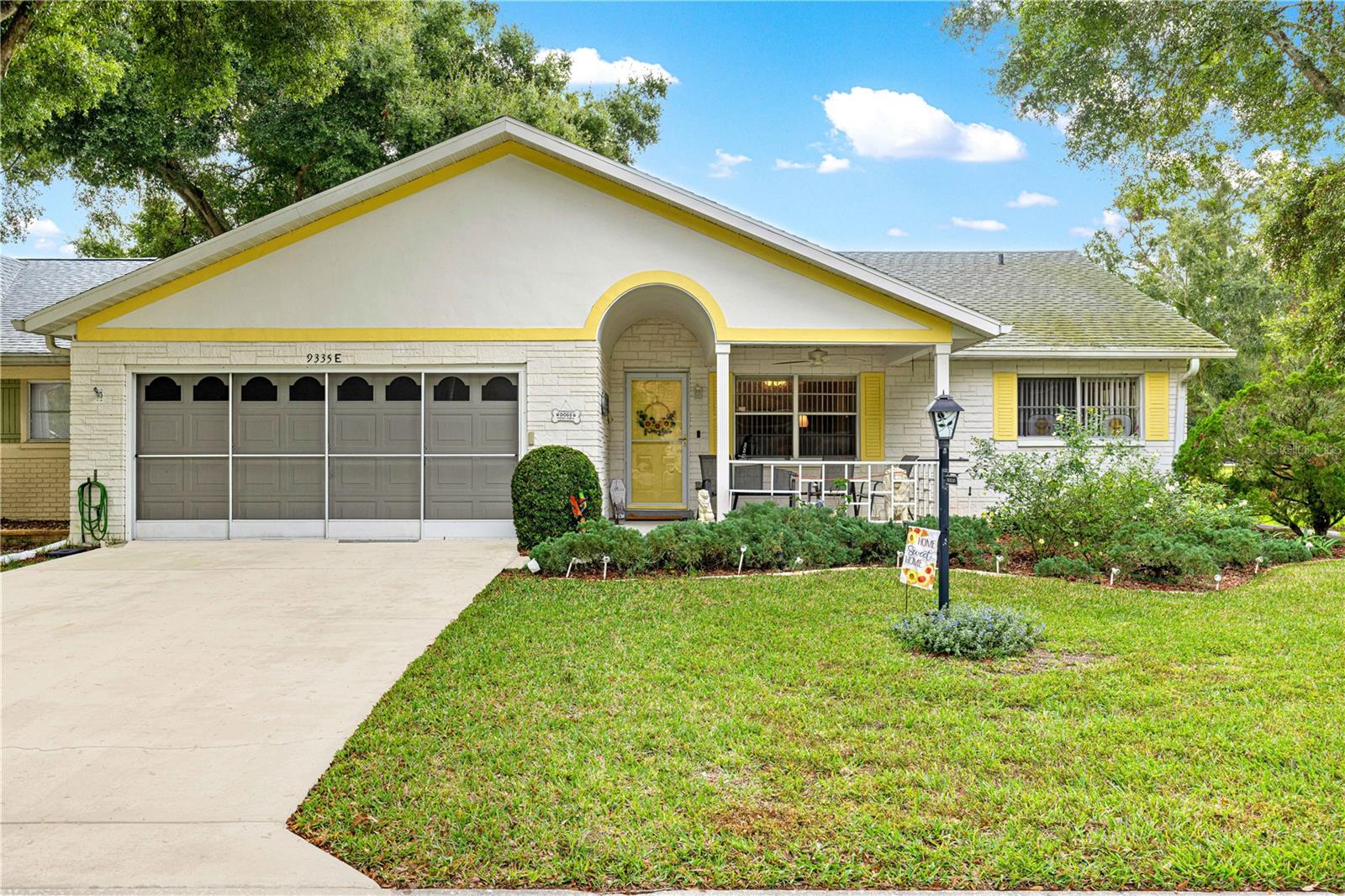 ON TOP OF THE WORLD - Residential