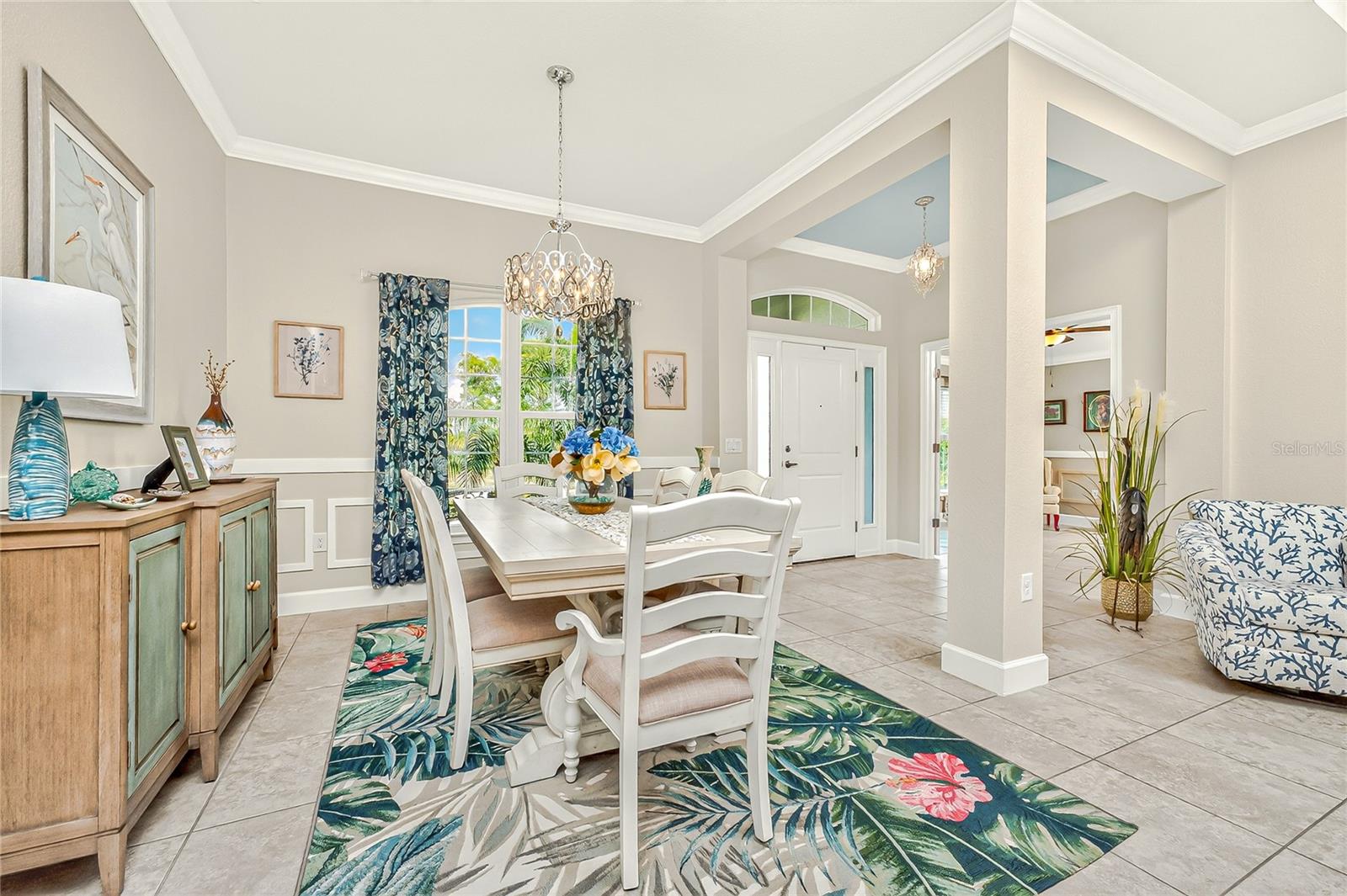 ROTONDA LAKES - Residential