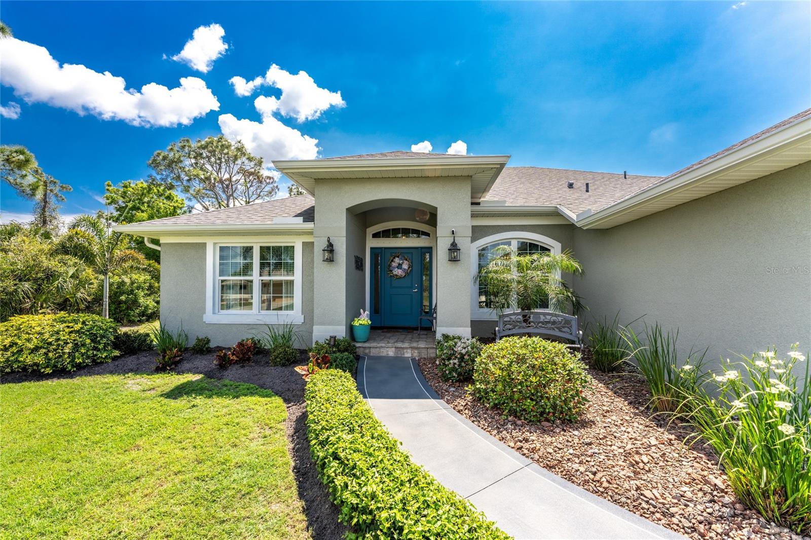 ROTONDA LAKES - Residential