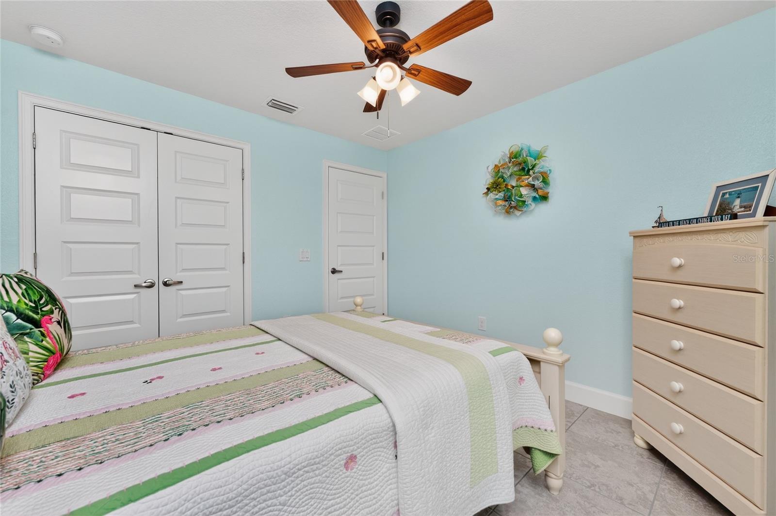 ROTONDA LAKES - Residential