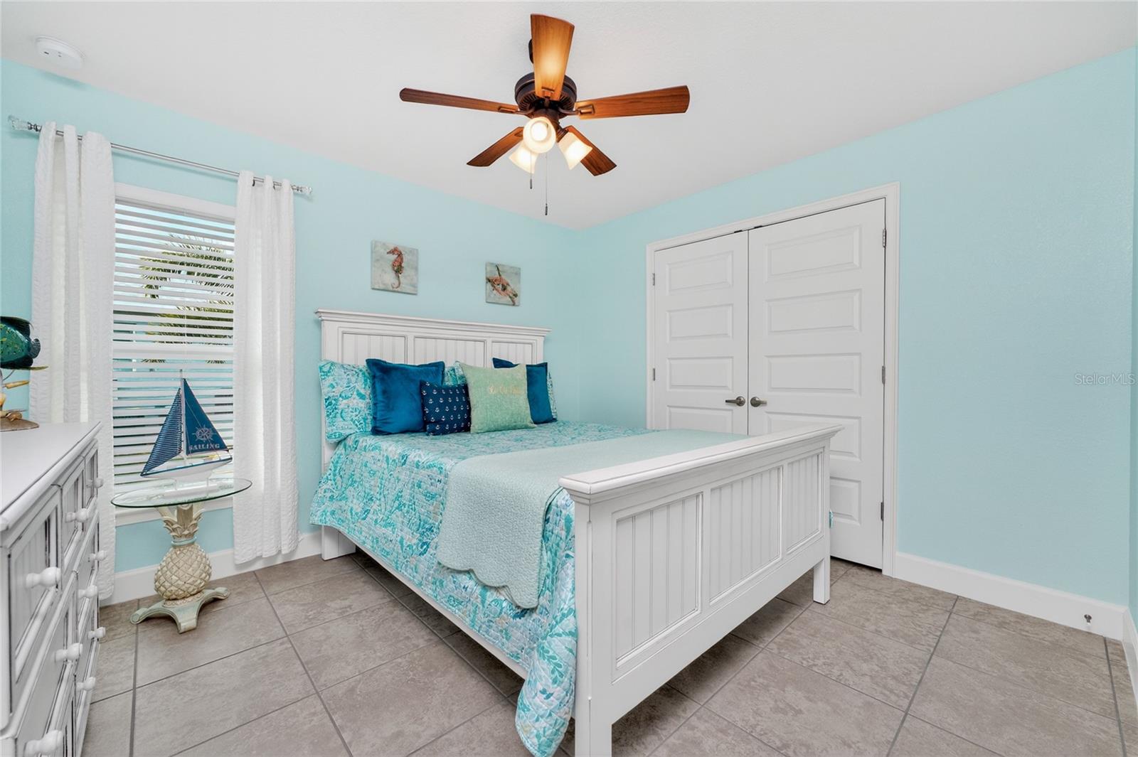 ROTONDA LAKES - Residential