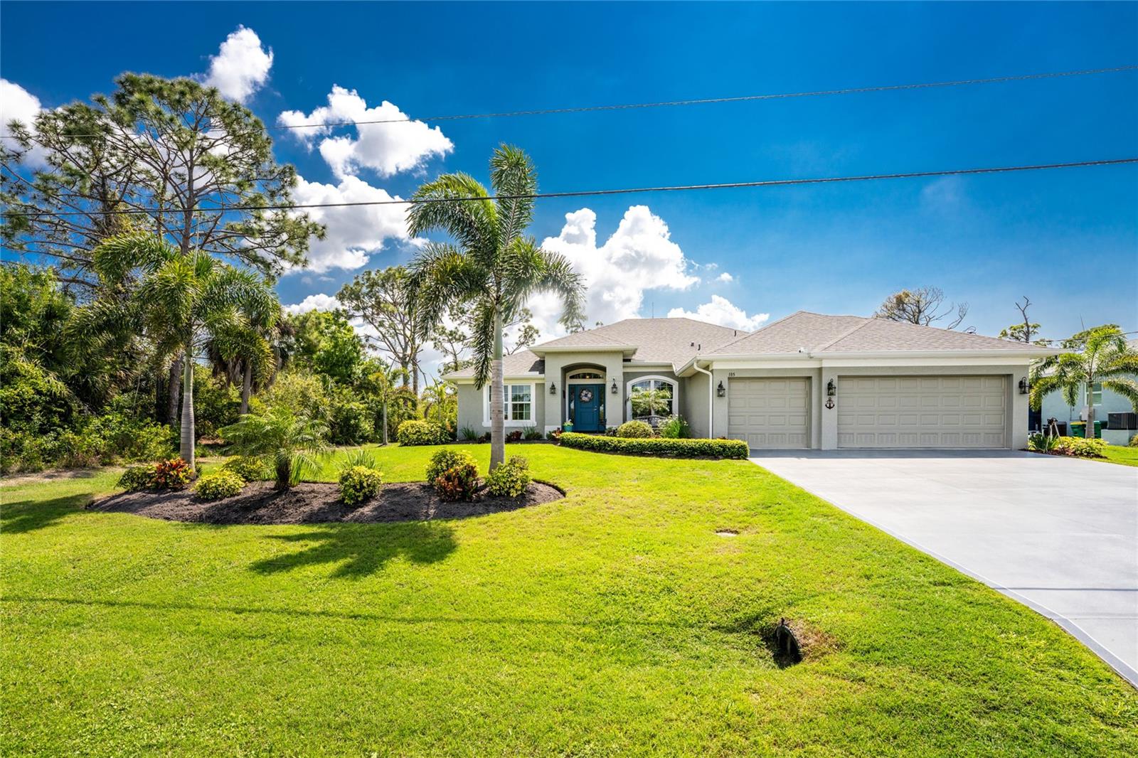 ROTONDA LAKES - Residential