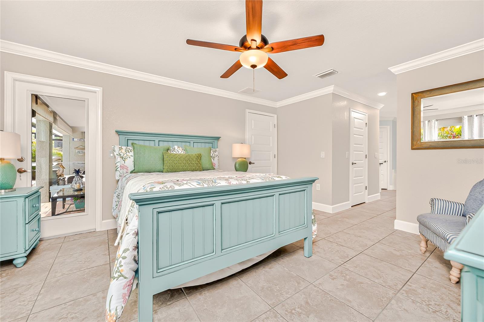 ROTONDA LAKES - Residential