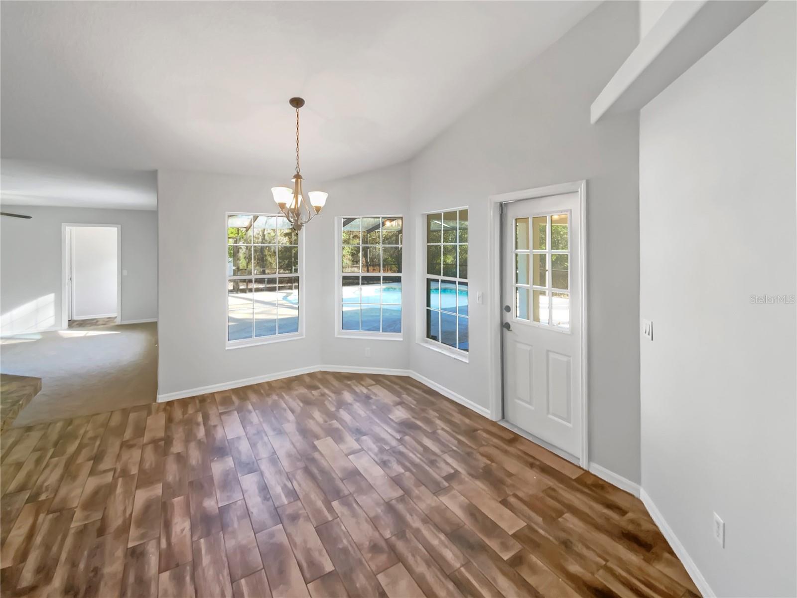 PINE RIDGE UNIT 03 - Residential