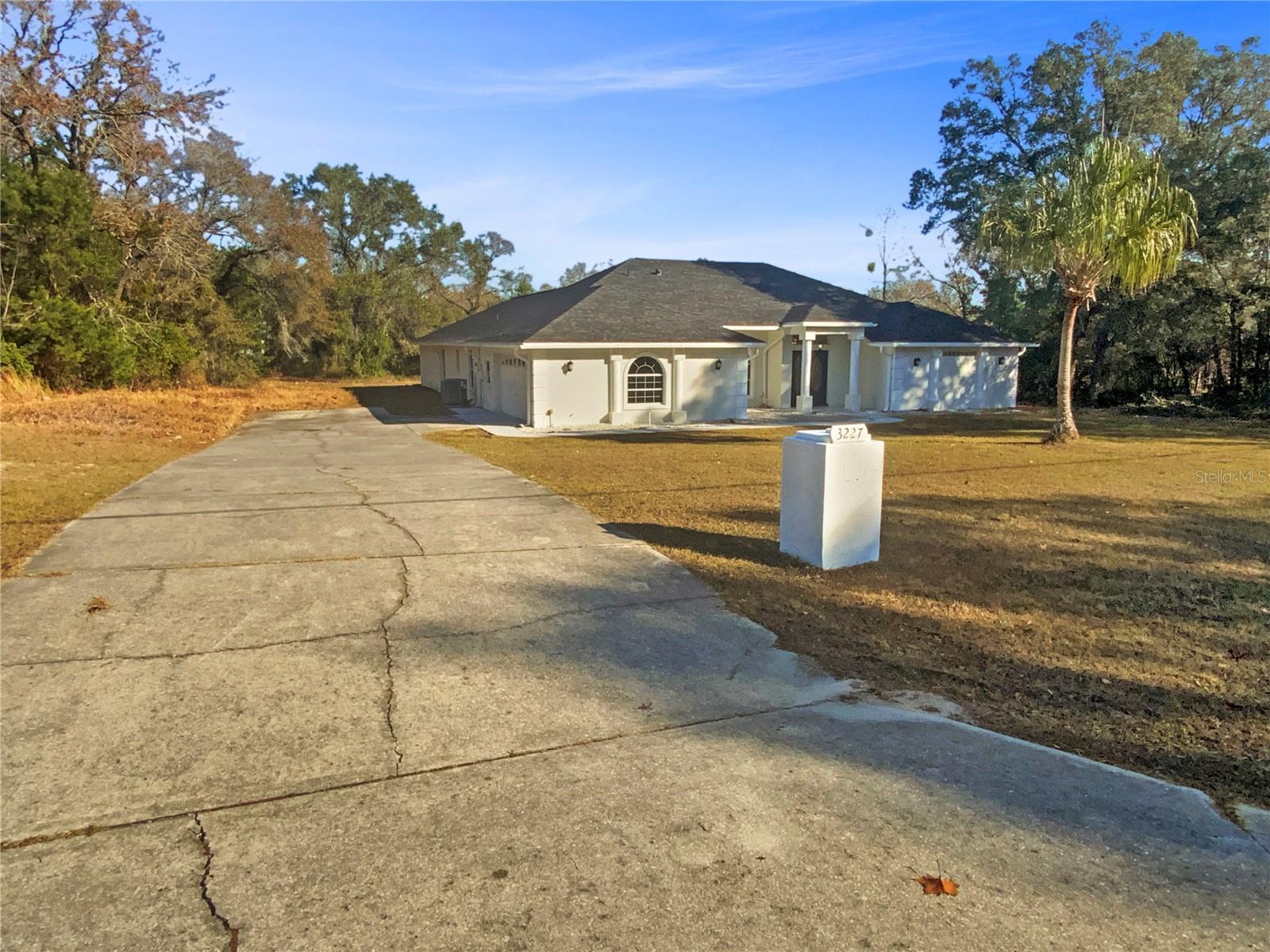 PINE RIDGE UNIT 03 - Residential