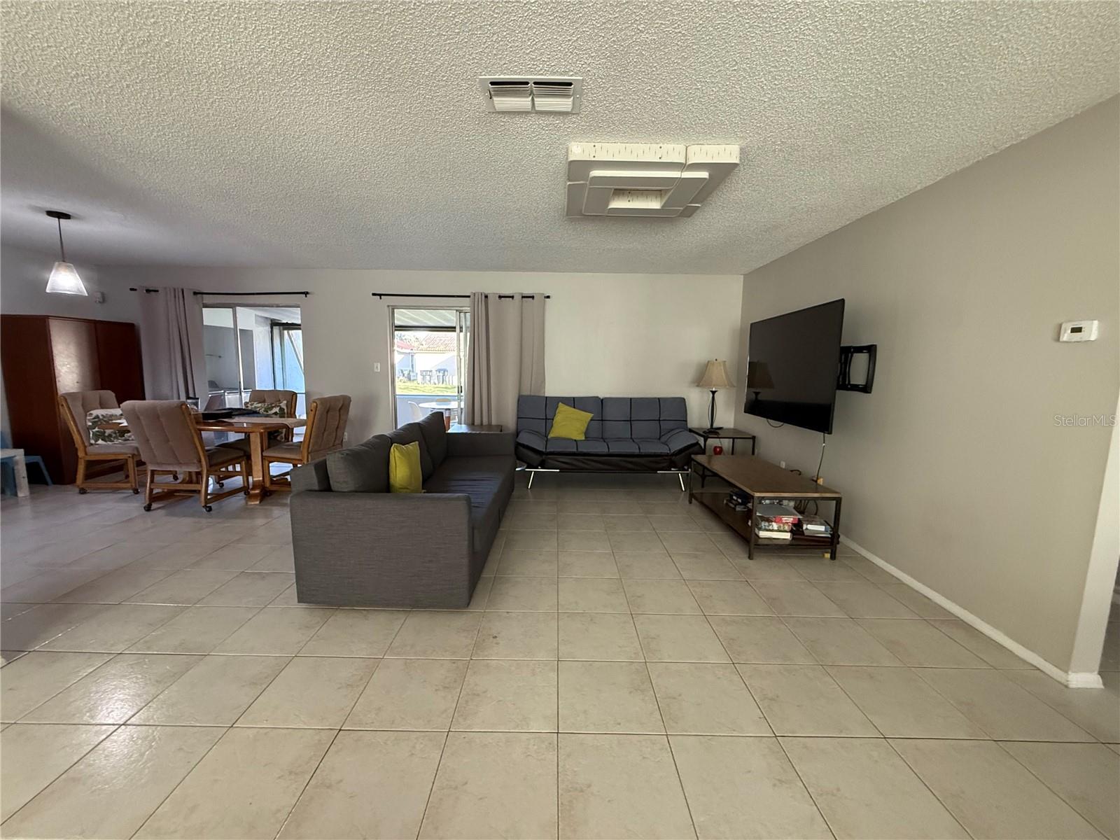 MONTPELIER VILLAGE PH 01 - Residential Lease