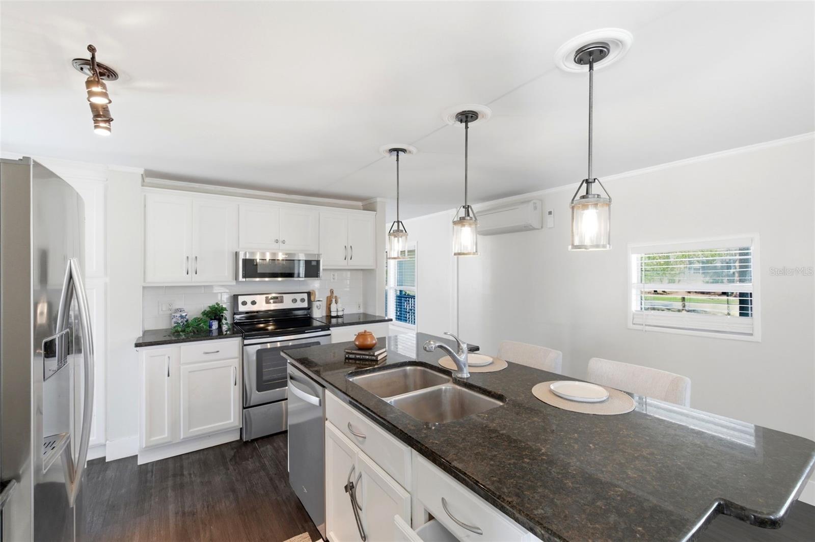 ANGUS VALLEY - Residential