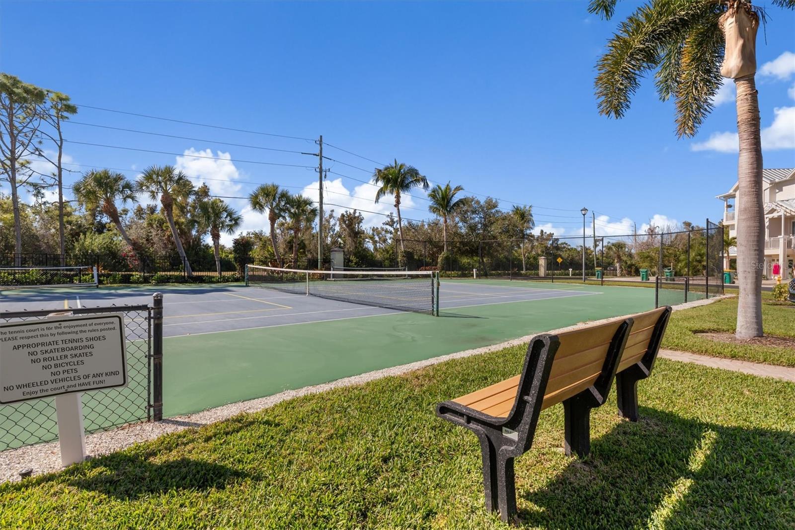 LANDINGS/CORAL CRK - Residential