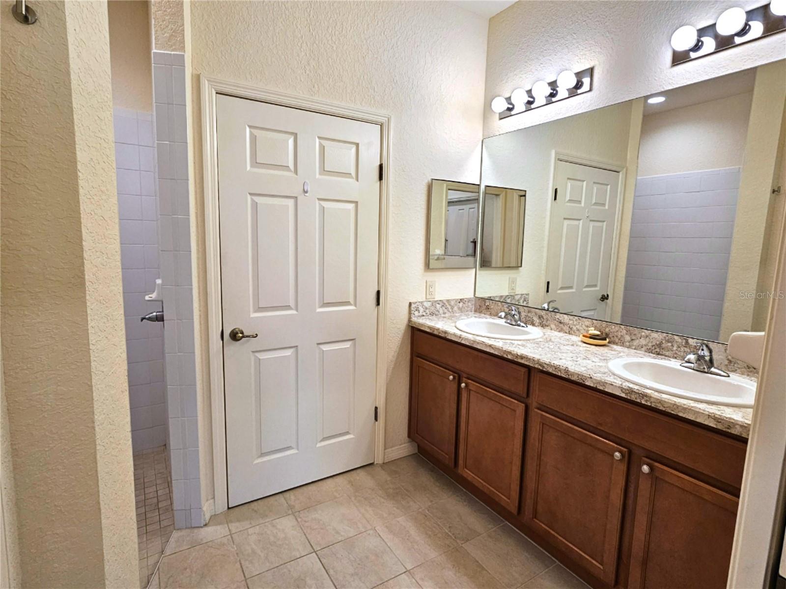 VIENNA SQUARE PH 2C - Residential