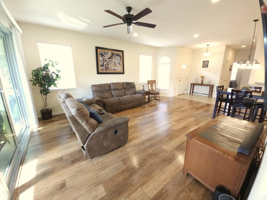 VIENNA SQUARE PH 2C - Residential