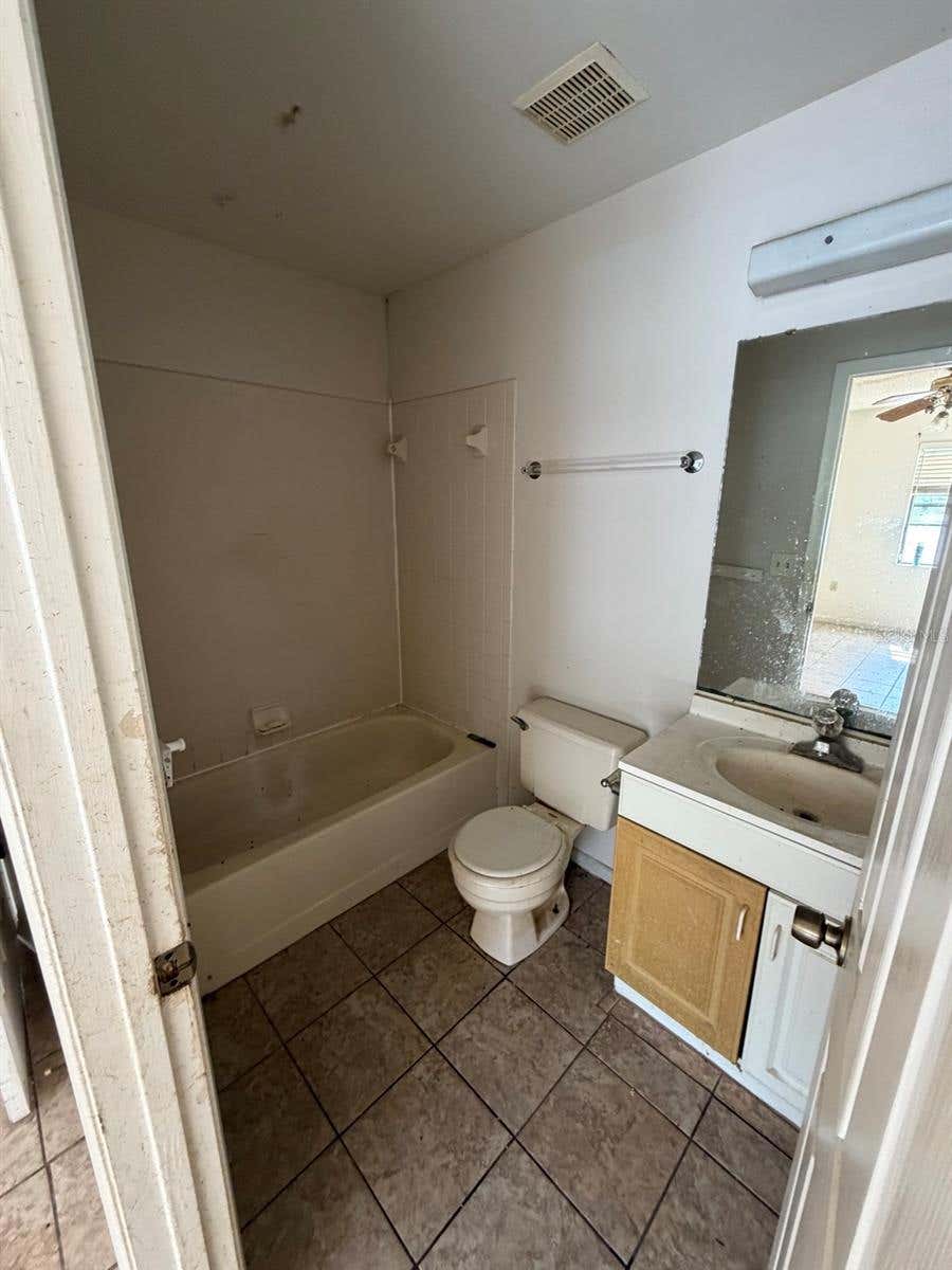 Photo of 6088 Topher Trail, Mulberry, FL 33860 (MLS # TB8541727)