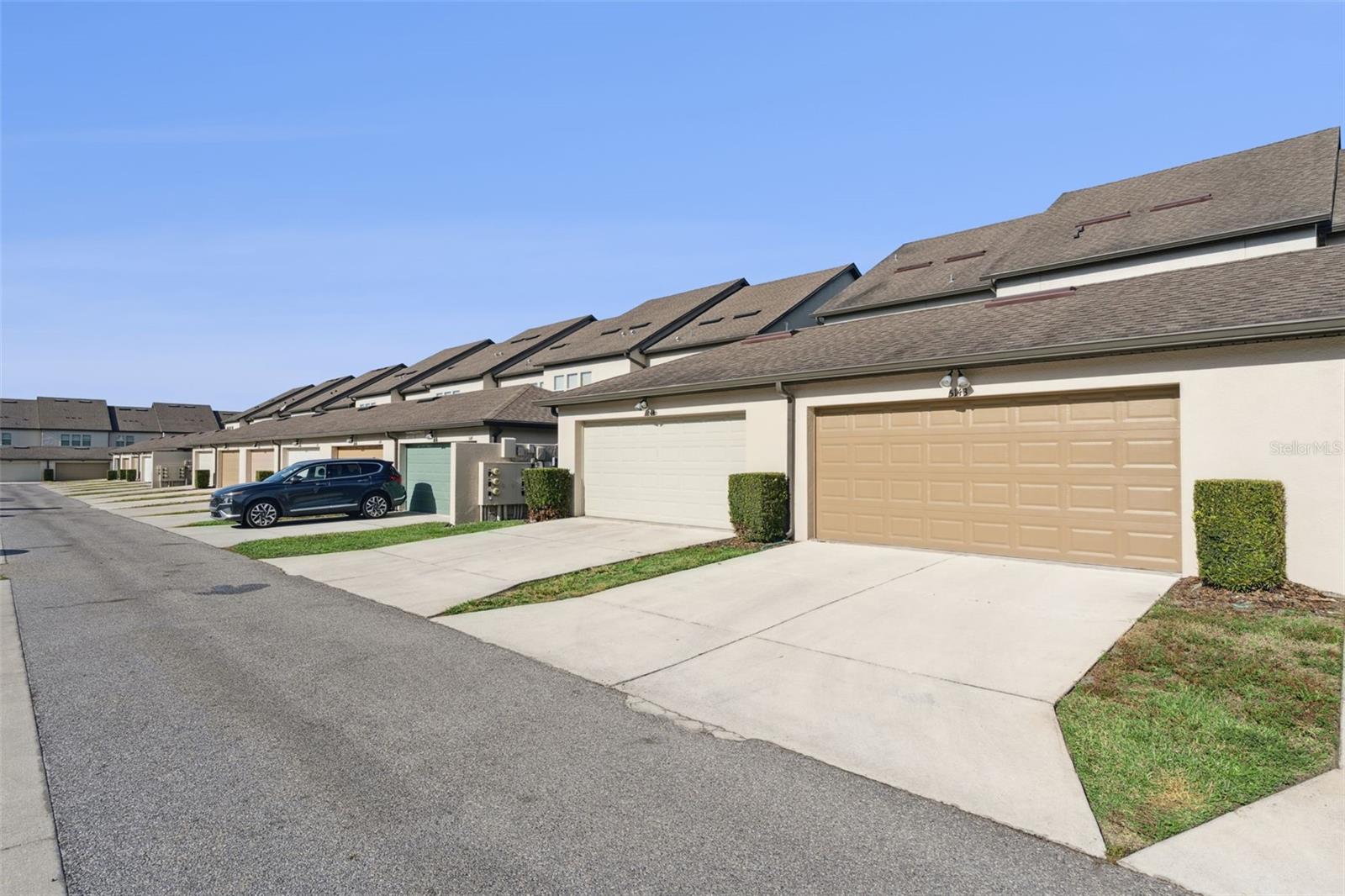 LAKESHORE AT NARCOOSSEE PH 1 - Residential