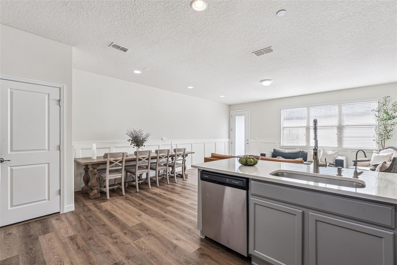 LAKESHORE AT NARCOOSSEE PH 1 - Residential