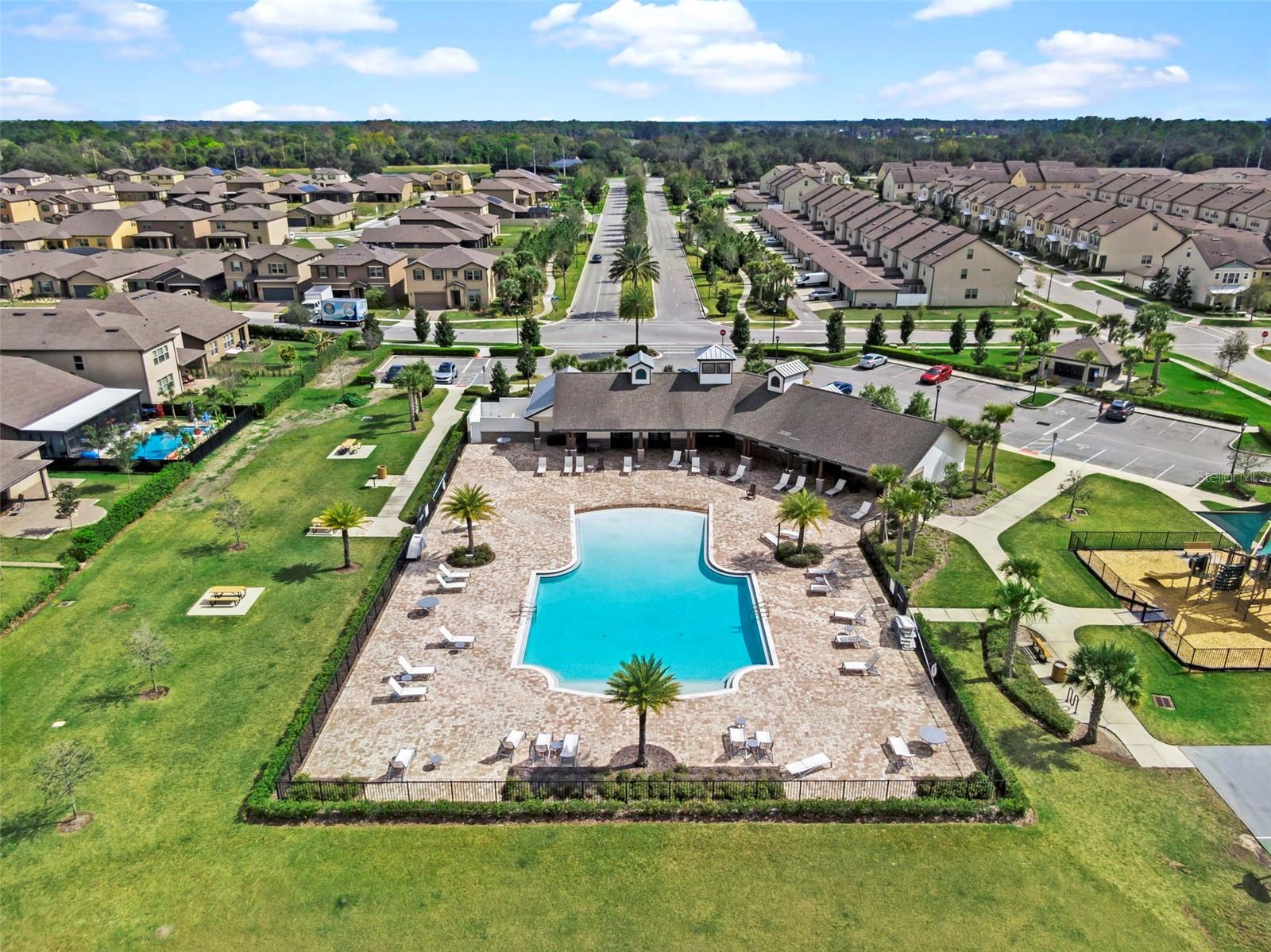 LAKESHORE AT NARCOOSSEE PH 1 - Residential