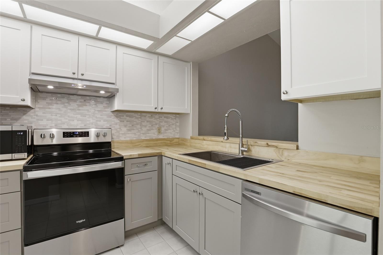 WOOD CREEK VILLAGE - Residential