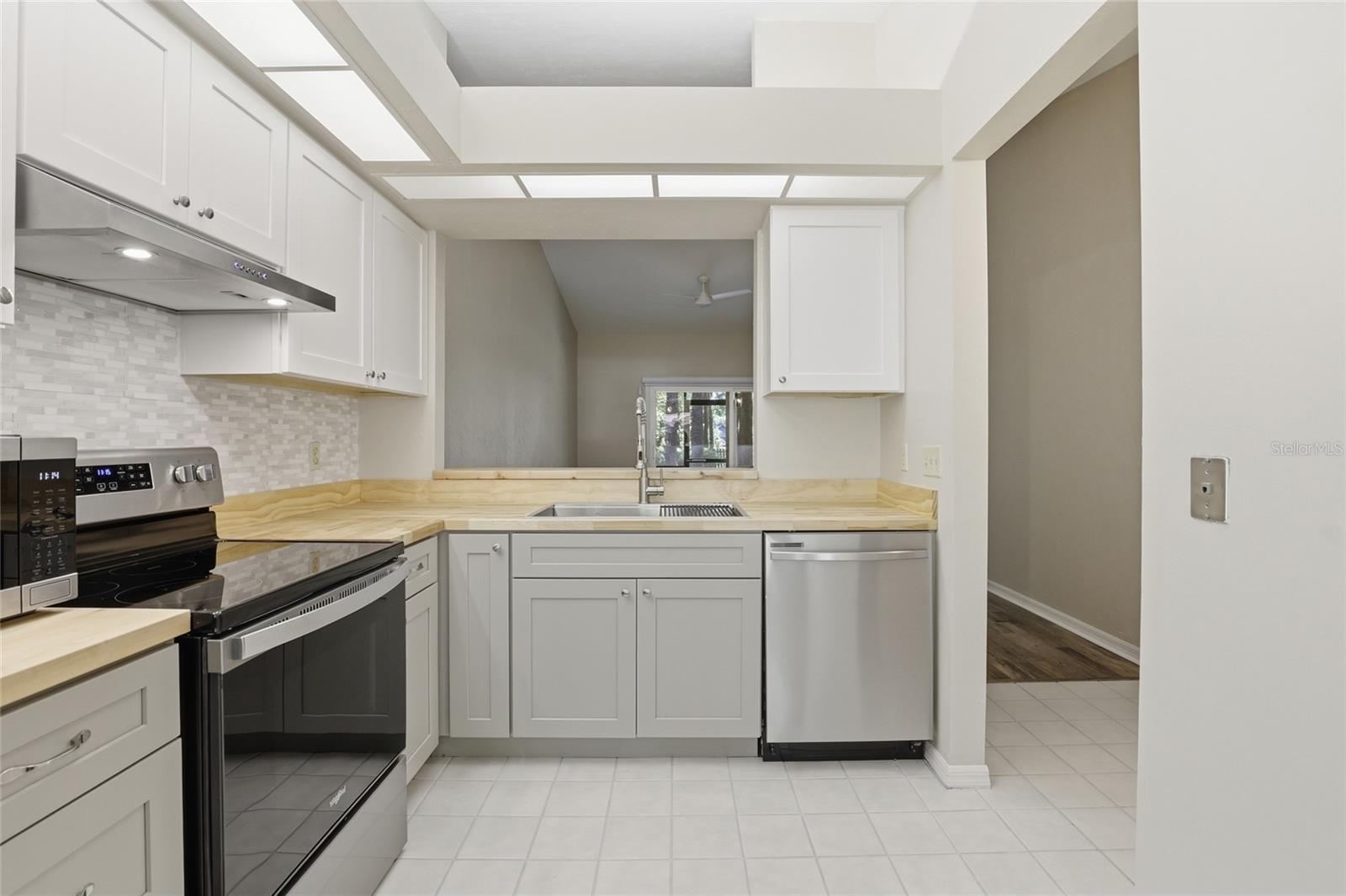 WOOD CREEK VILLAGE - Residential