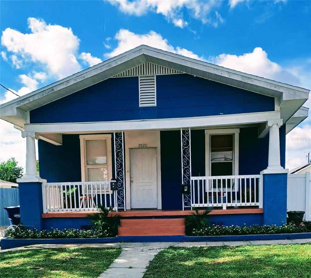 Photo of 2520 W Leroy Street, Tampa, FL 33607 (MLS # TB8433594)