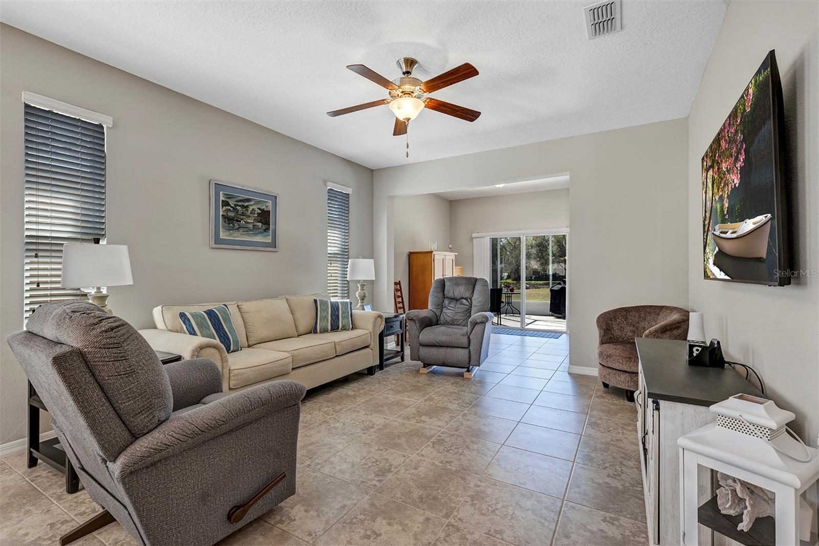 LEESBURG ARLINGTON RIDGE PH 1-C - Residential