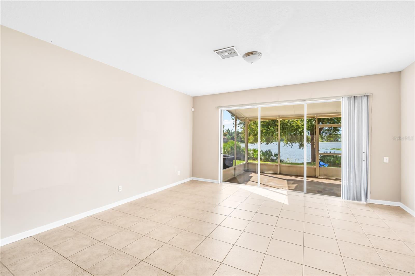 SOLANA BAY - Residential Lease