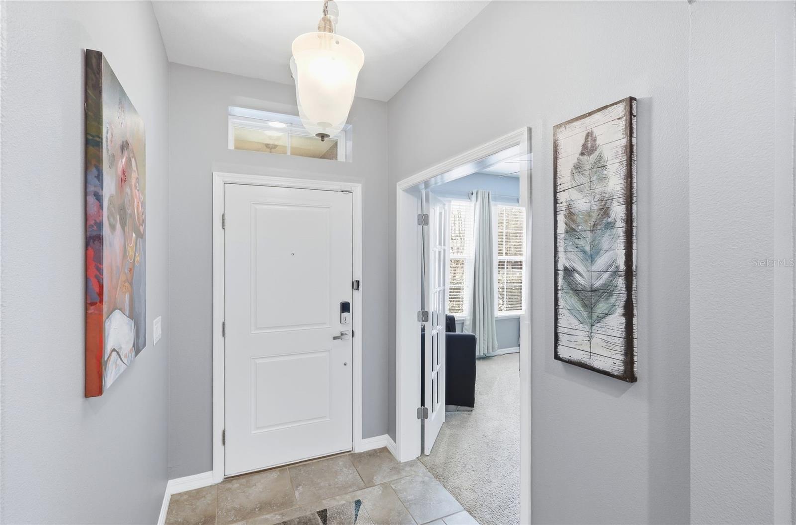 737 E VICTORIA TRAILS BOULEVARD