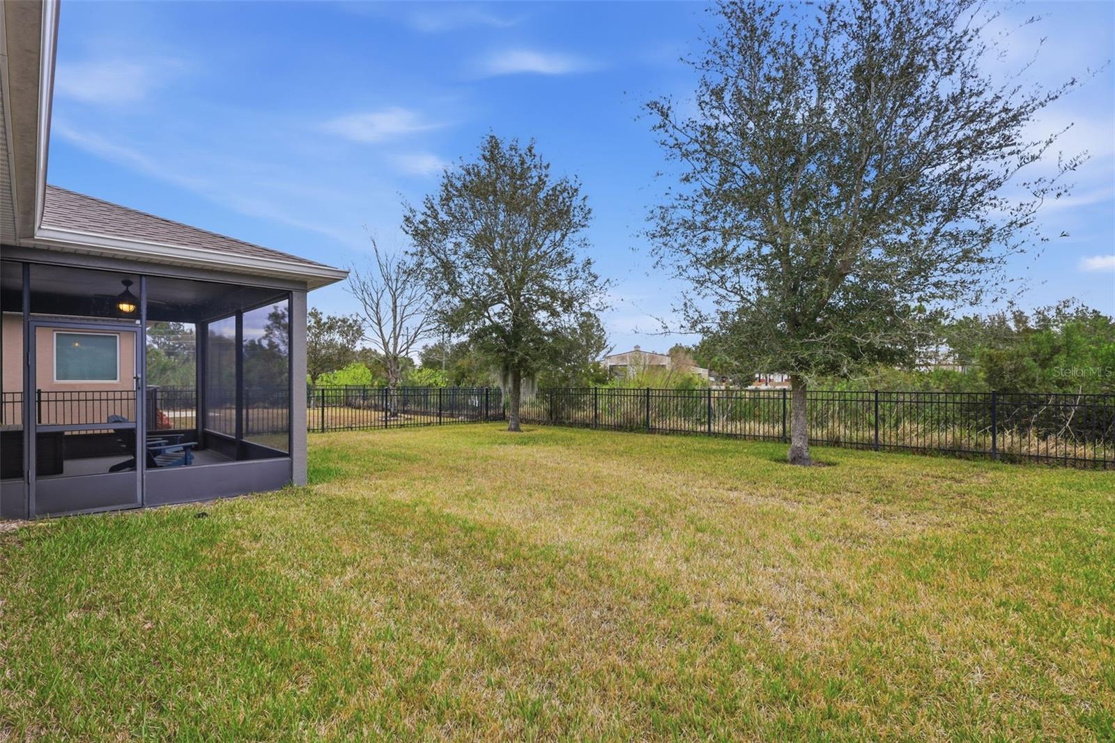 VICTORIA PARK INC 5 NW - Residential