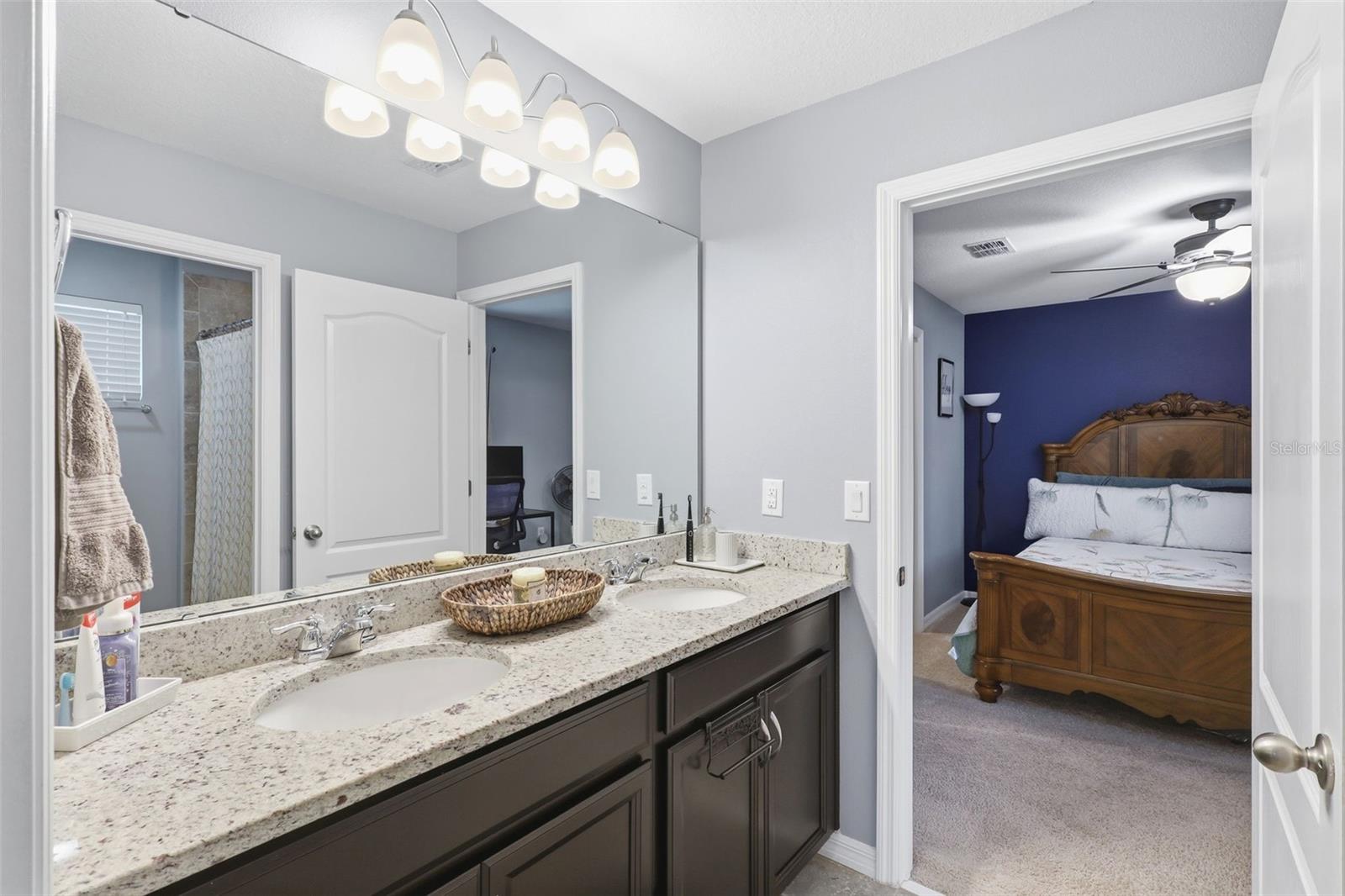 VICTORIA PARK INC 5 NW - Residential