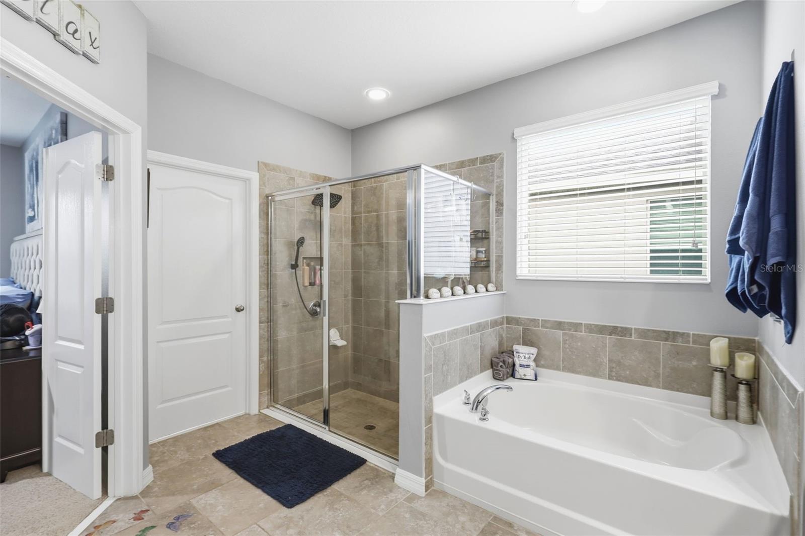 VICTORIA PARK INC 5 NW - Residential