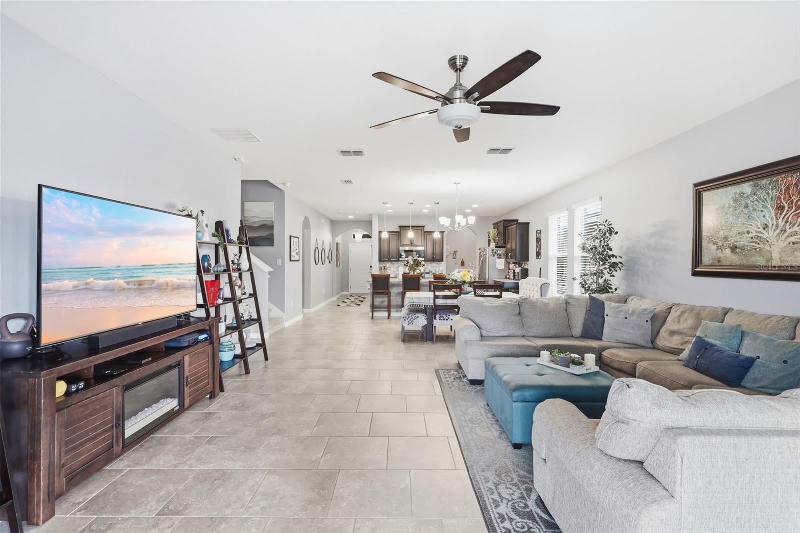 VICTORIA PARK INC 5 NW - Residential