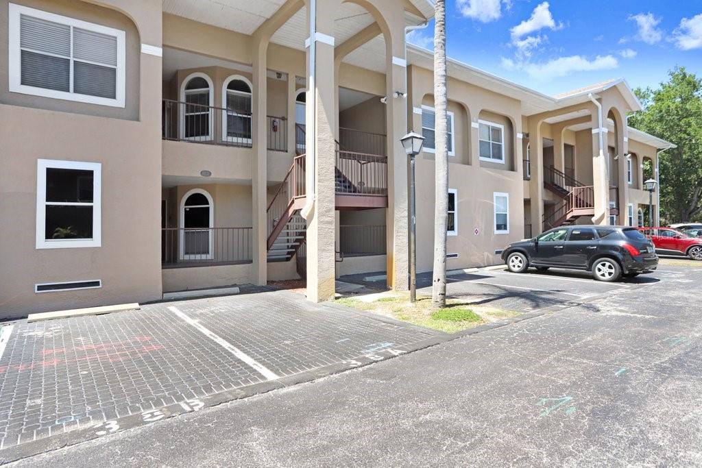 PALM VILLAS CONDO - Residential Lease