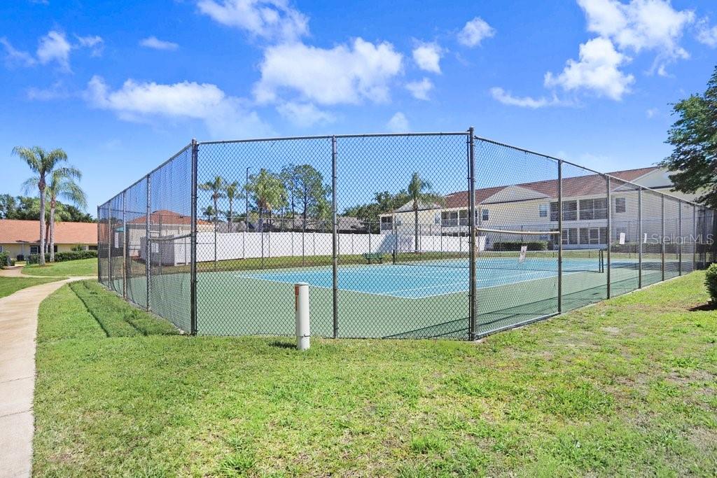 PALM VILLAS CONDO - Residential Lease