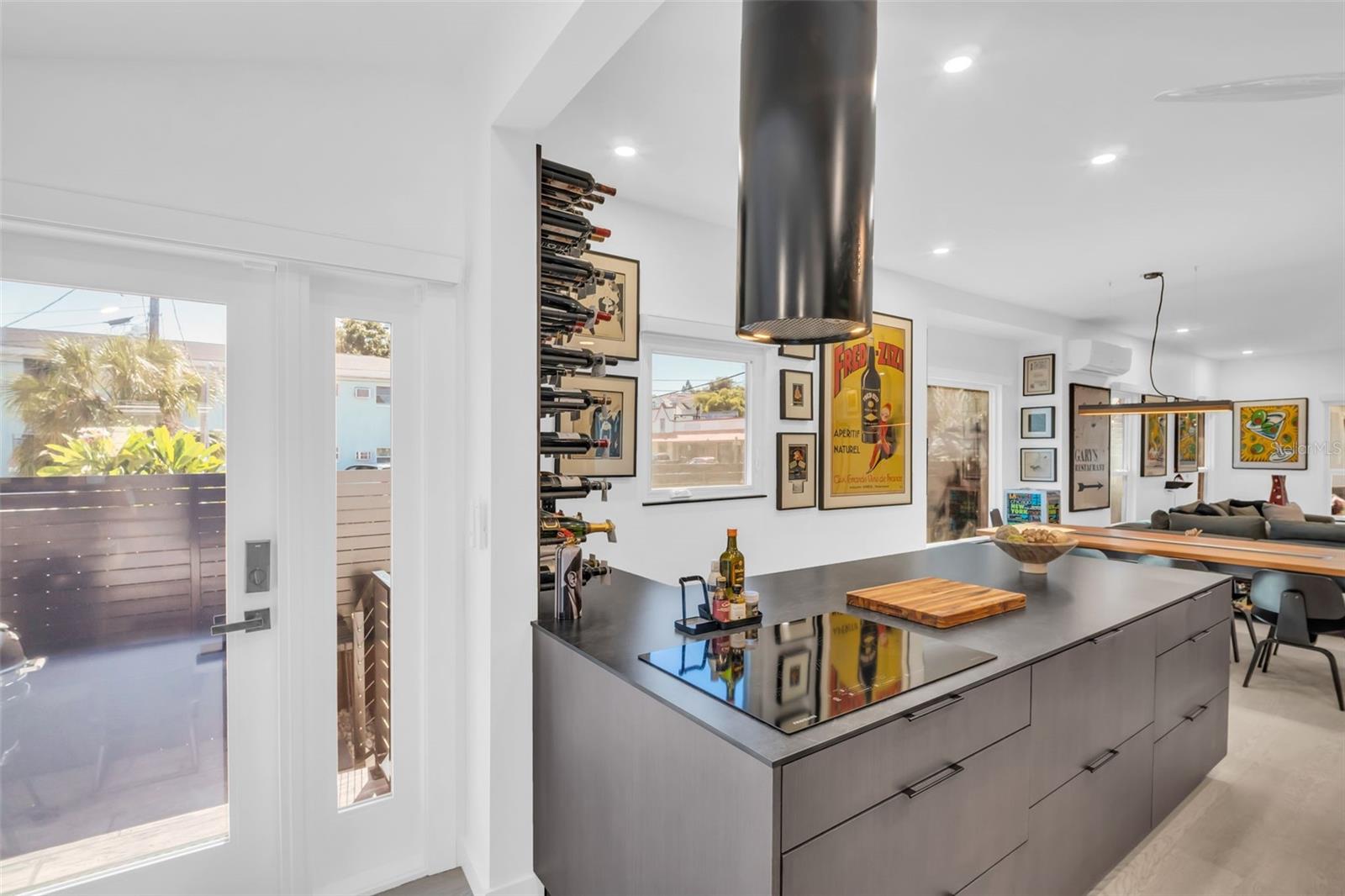 EASLEYS R W ADD - Residential