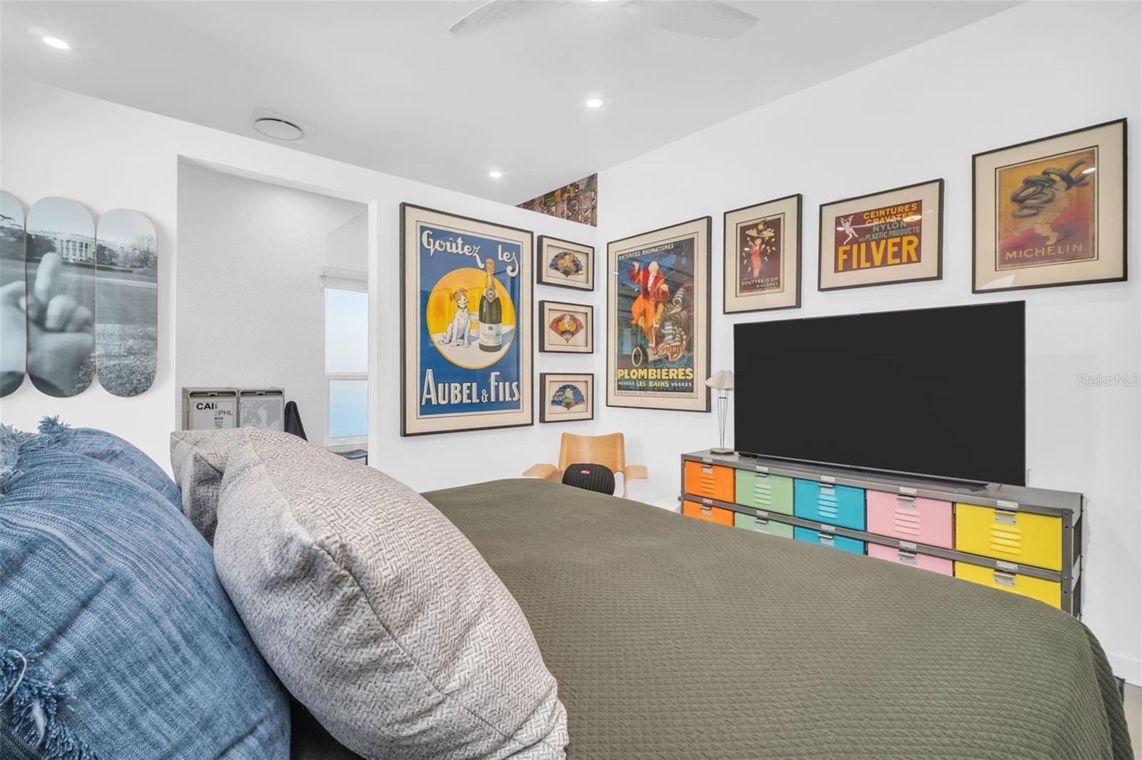 EASLEYS R W ADD - Residential