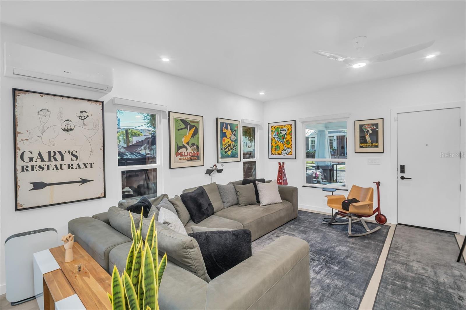 EASLEYS R W ADD - Residential