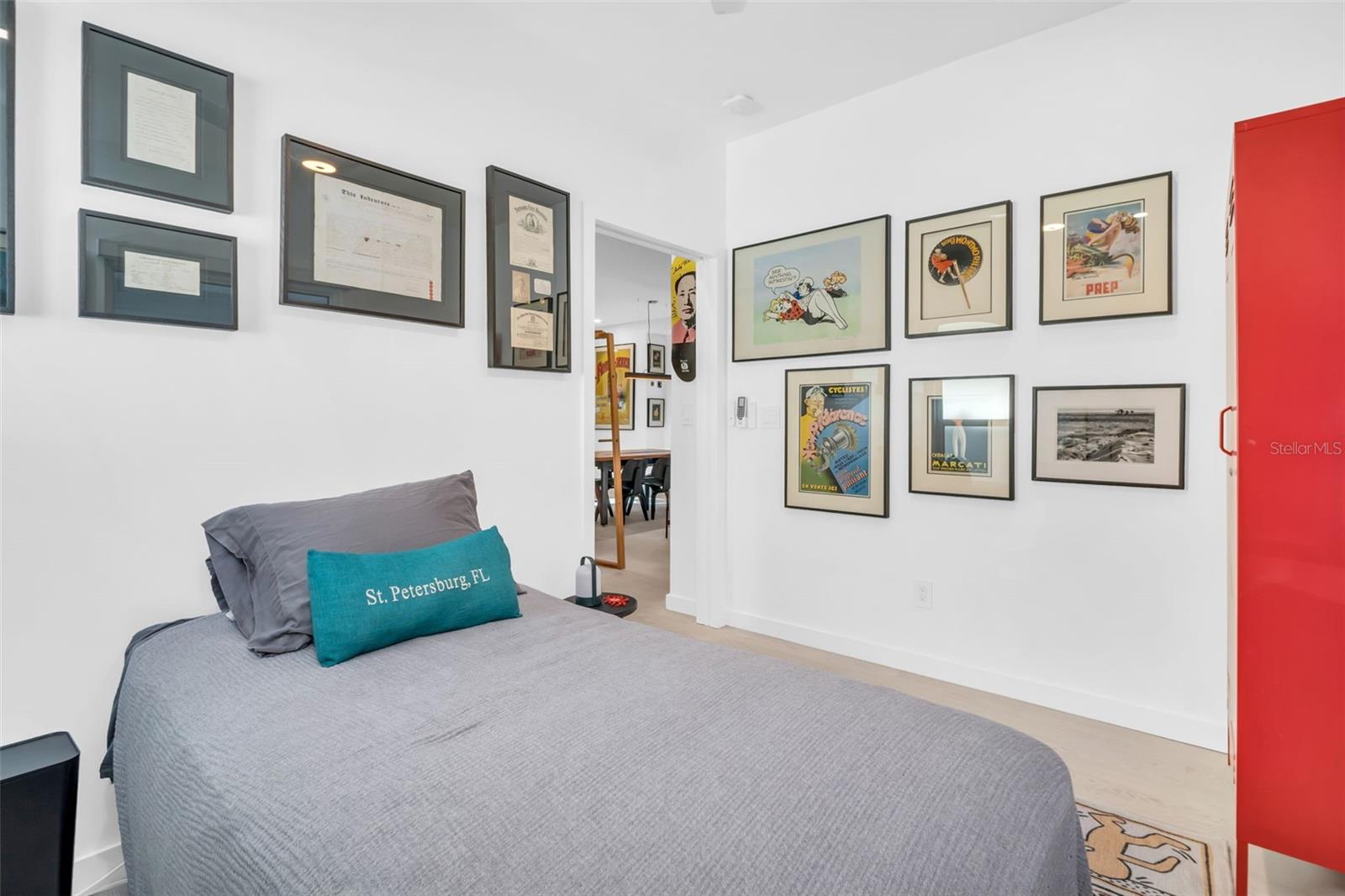 EASLEYS R W ADD - Residential