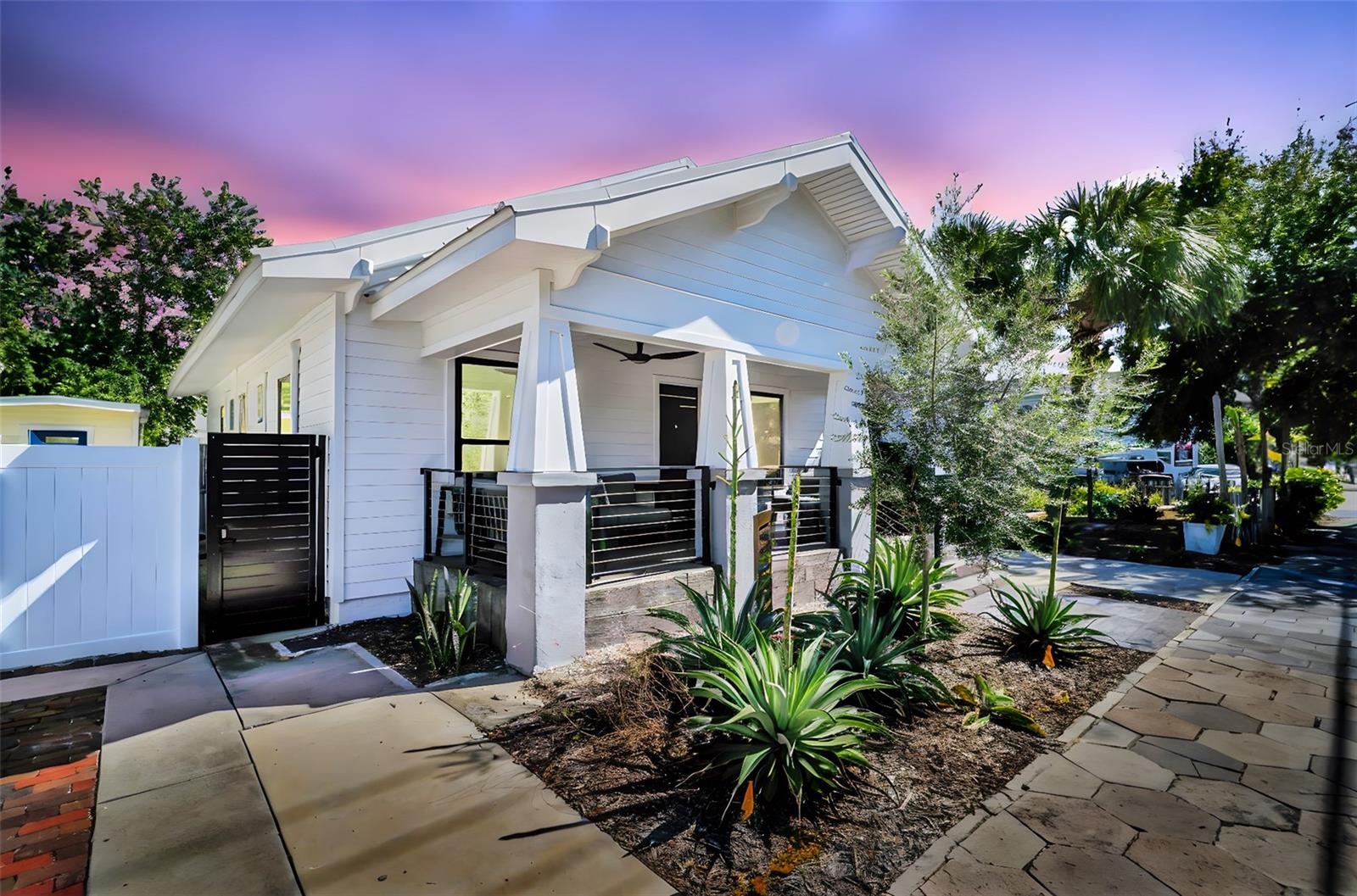 EASLEYS R W ADD - Residential