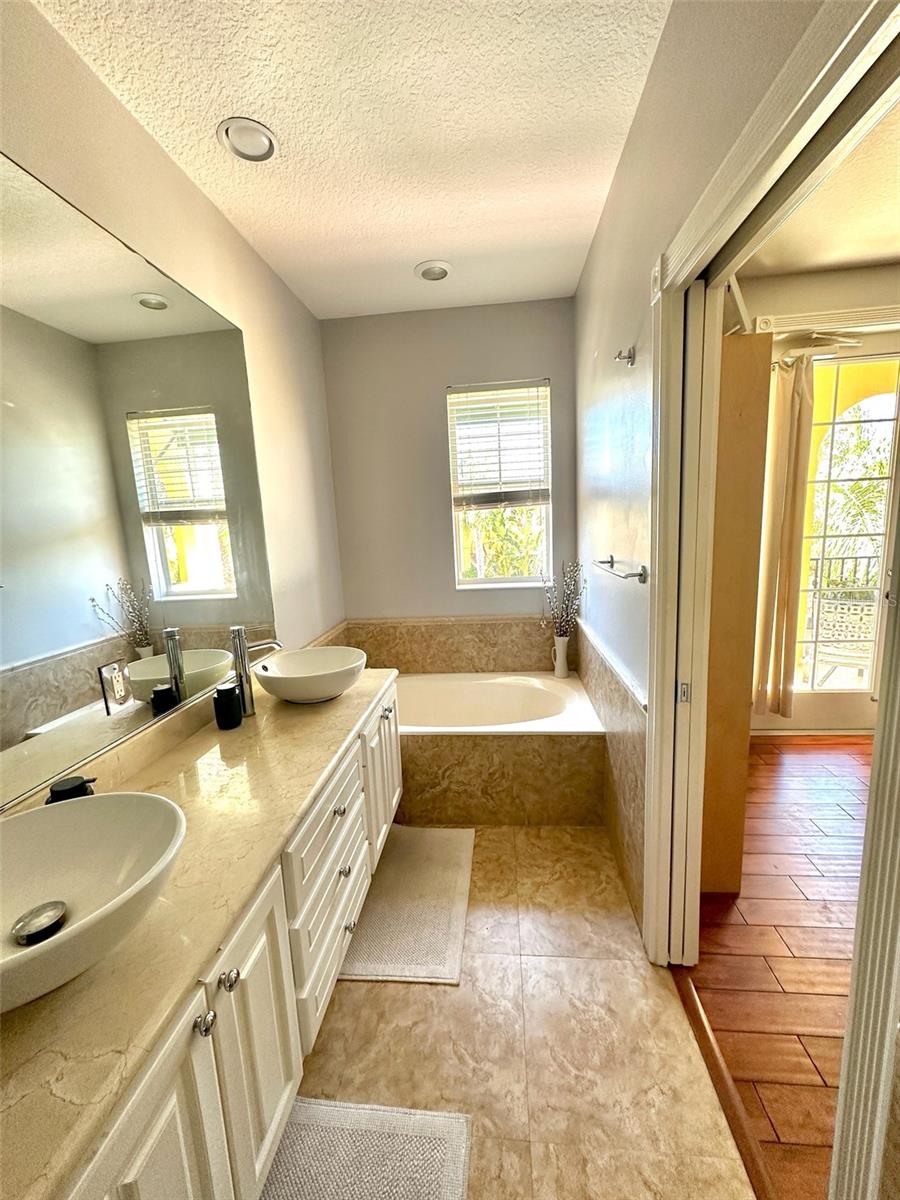 SAN PALERMO - Residential