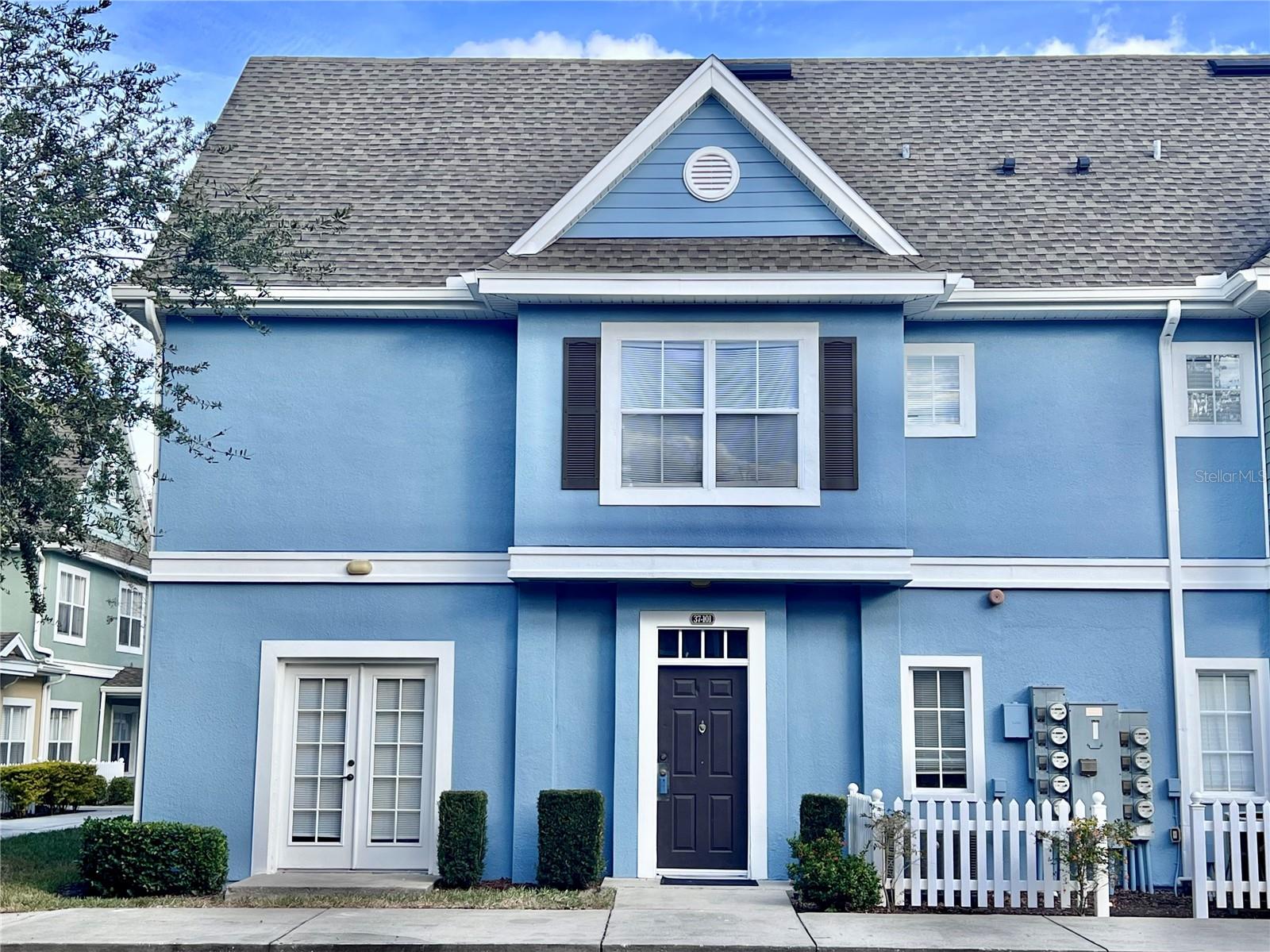 VENETIAN BAY VILLAGES CONDO PHASE 2 CB 7 PGS 26-27 - Residential