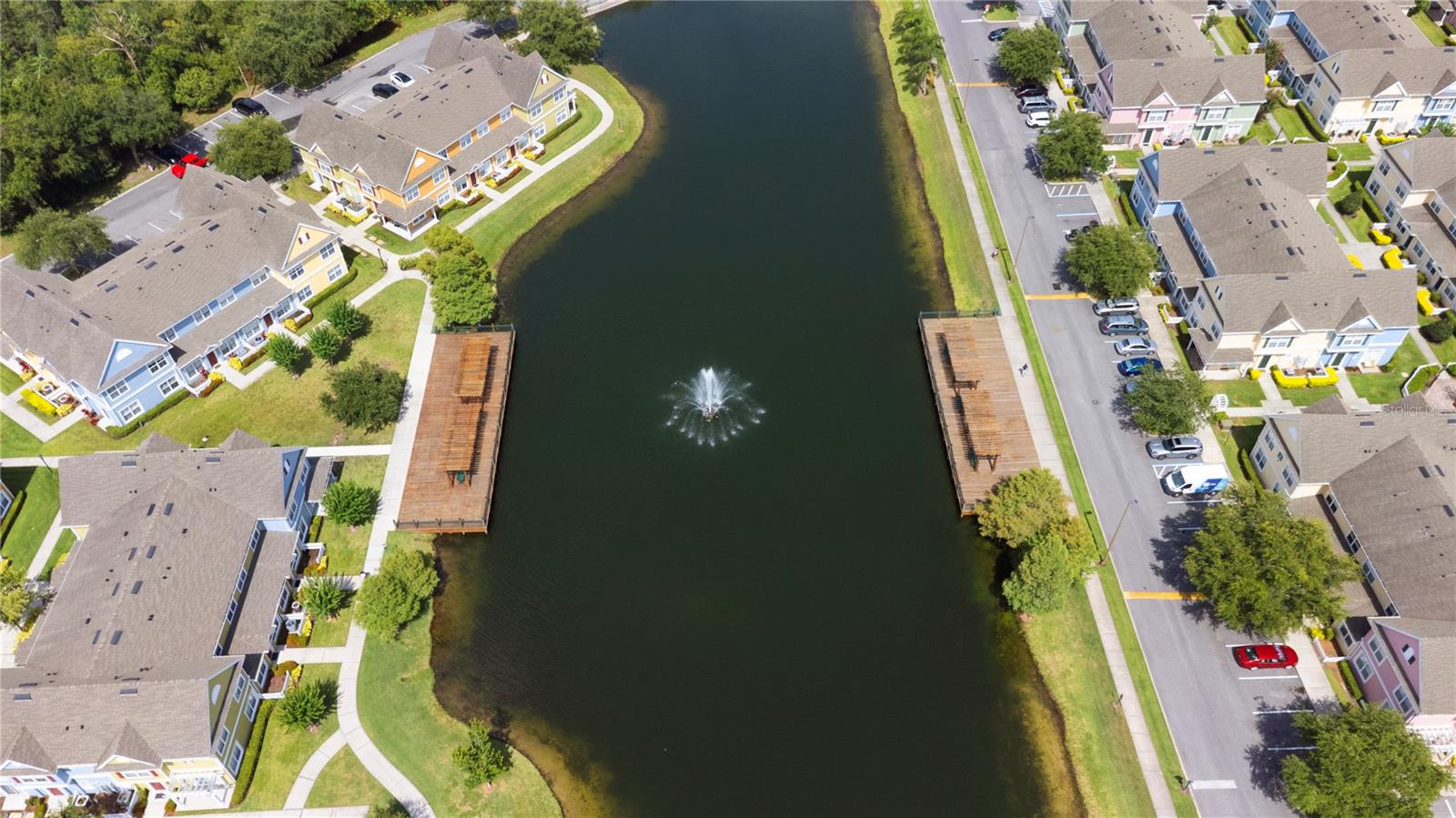 VENETIAN BAY VILLAGES CONDO PHASE 2 CB 7 PGS 26-27 - Residential