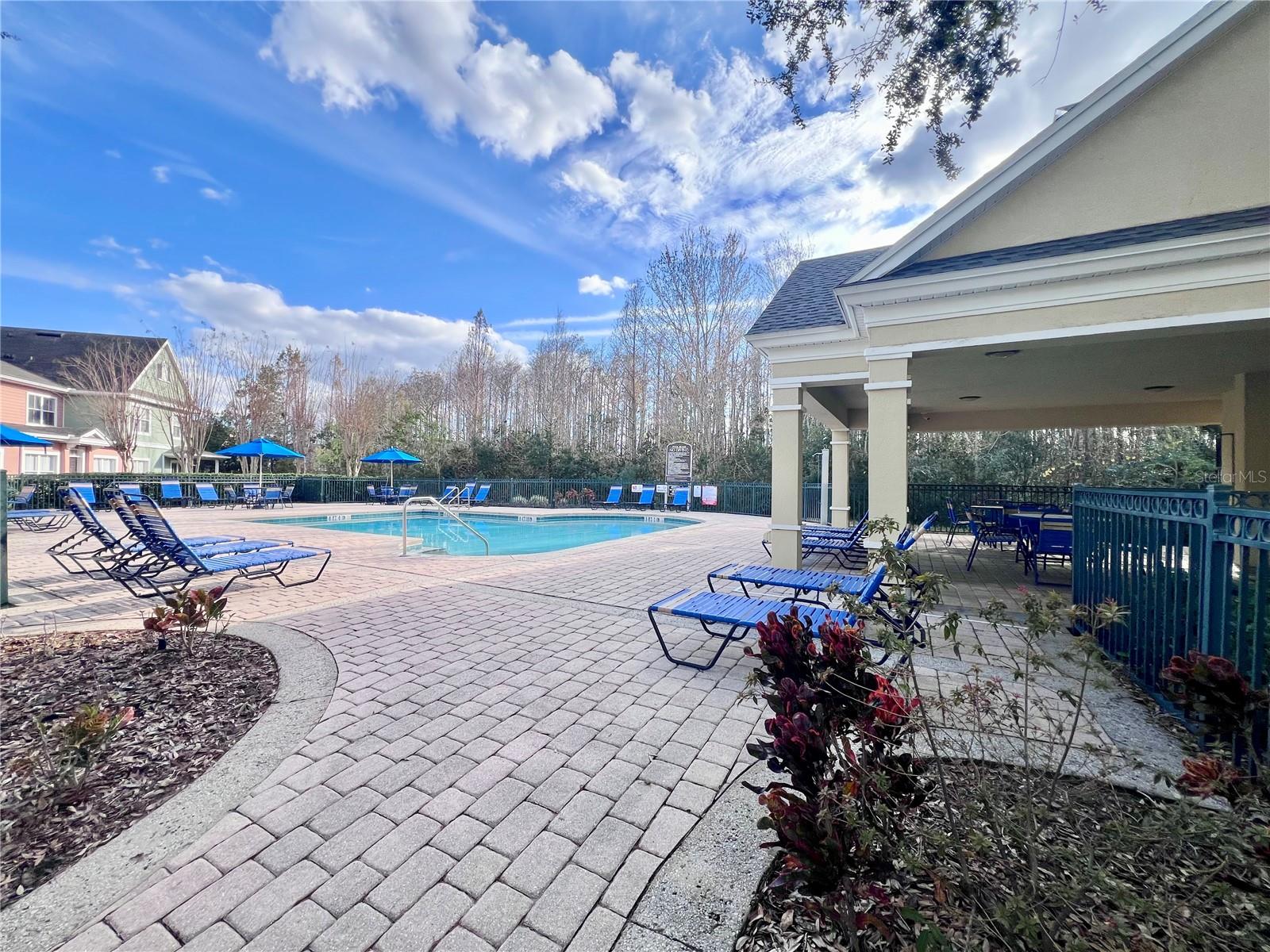 VENETIAN BAY VILLAGES CONDO PHASE 2 CB 7 PGS 26-27 - Residential