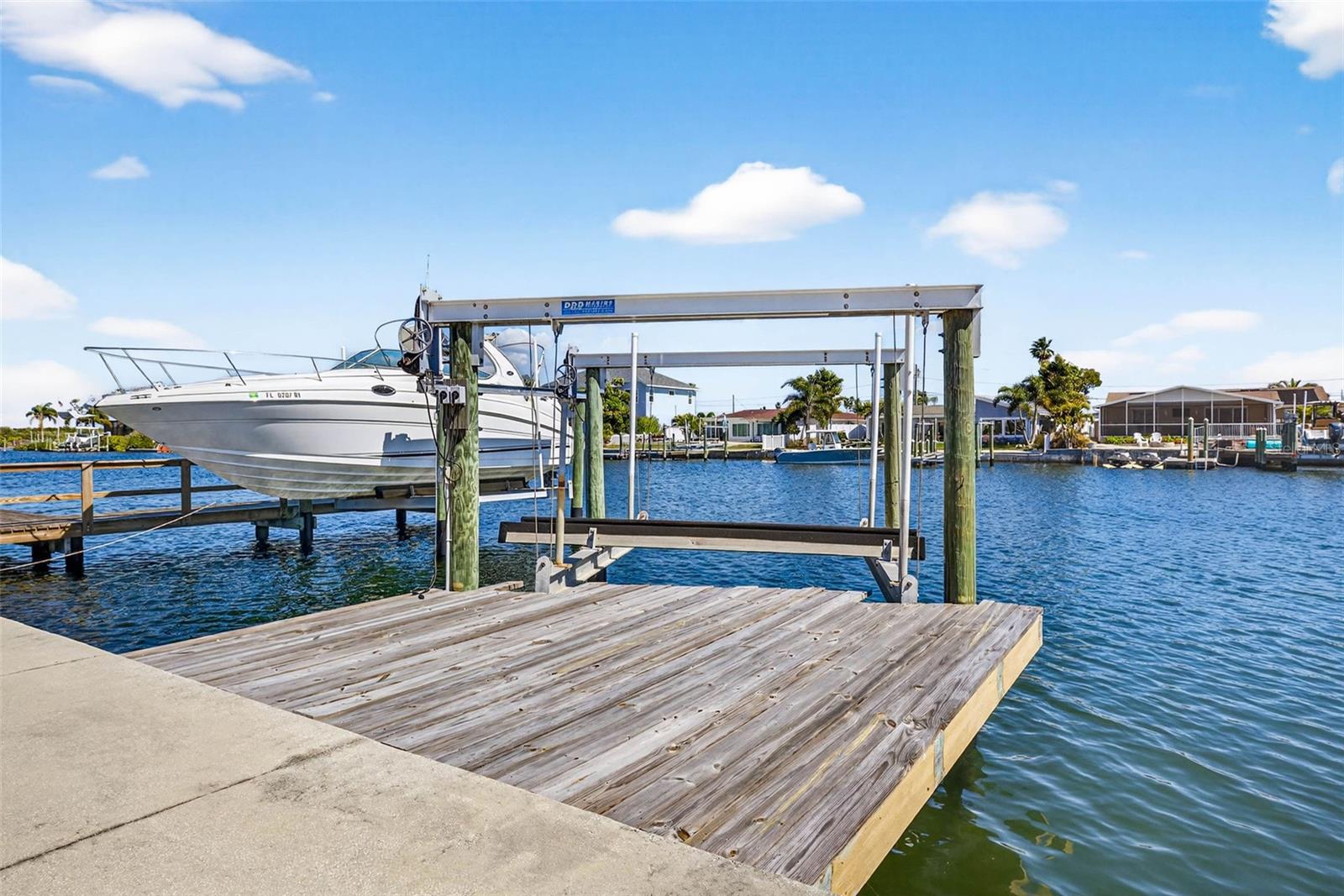 FLOR A MAR - Residential