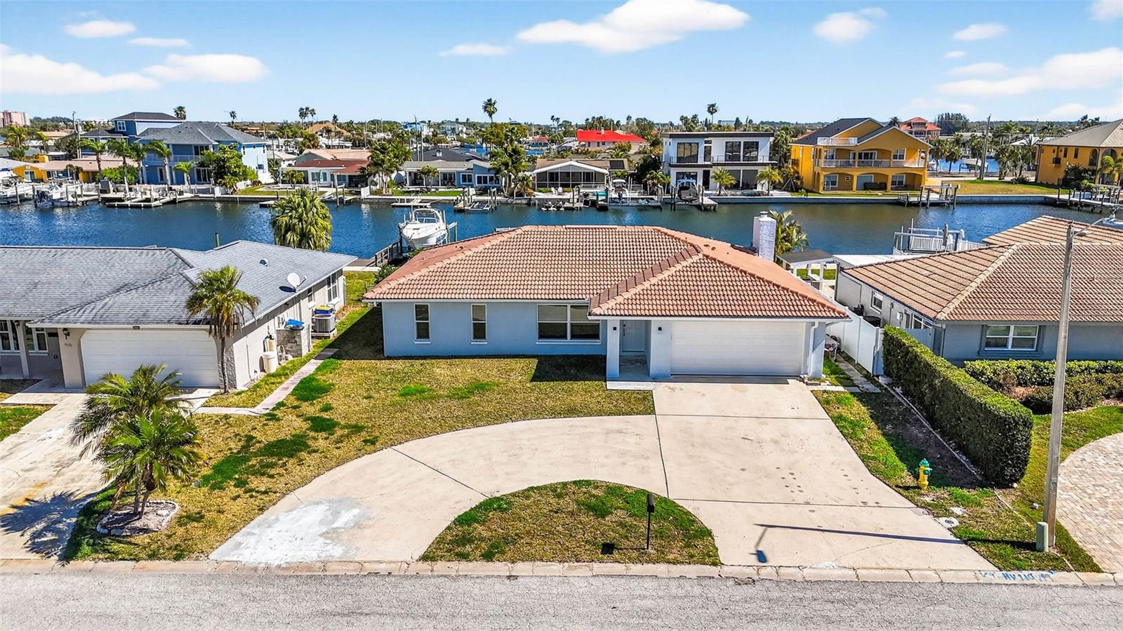 FLOR A MAR - Residential