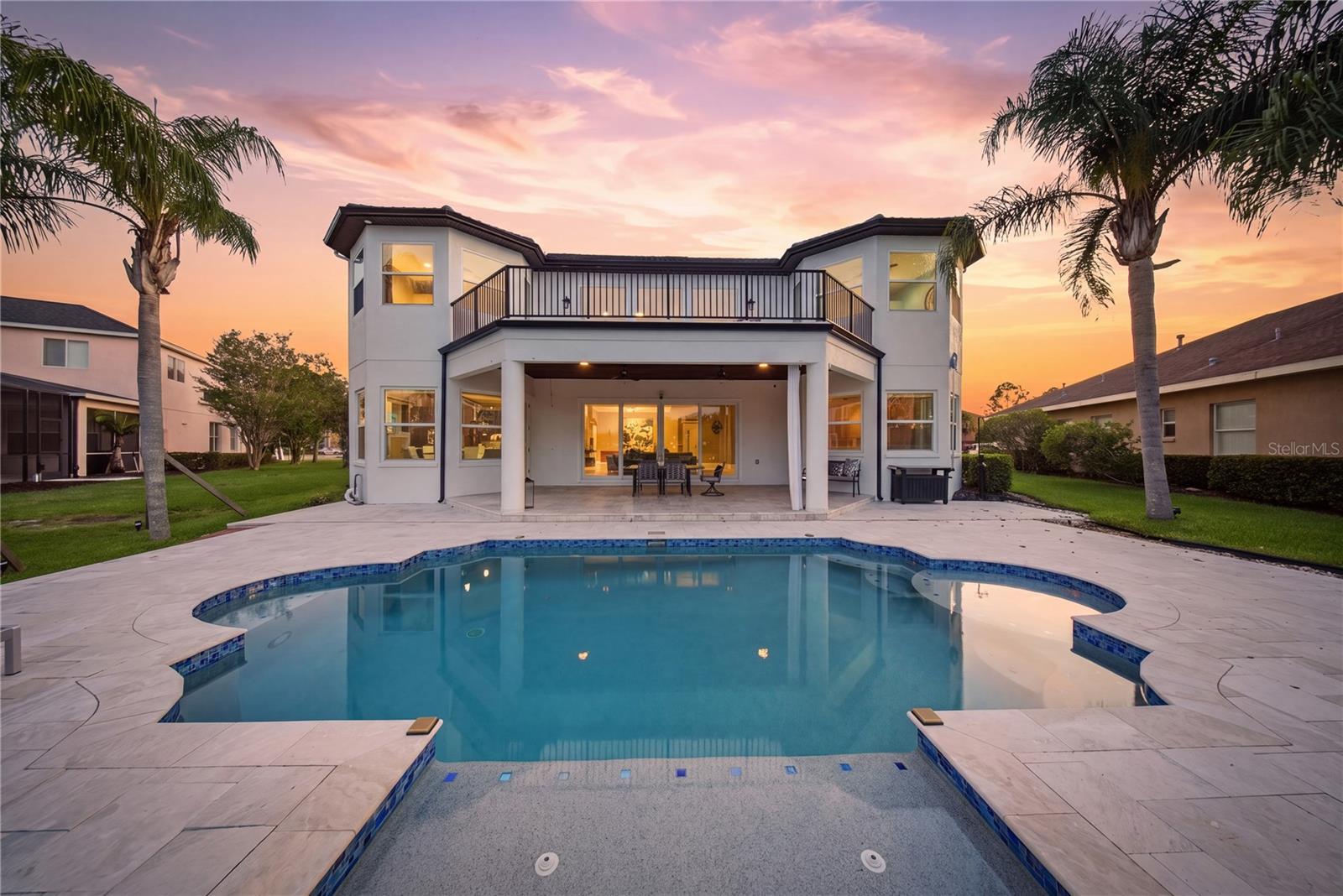 Experience extraordinary lakefront living in one of Tampas most presti – image 62