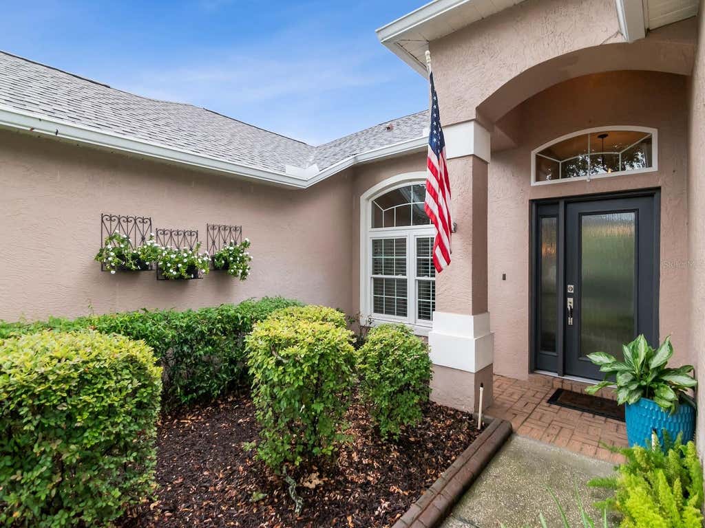 Photo of 9209 Waterbird Drive, Riverview, FL 33578 (MLS # TB8536132)