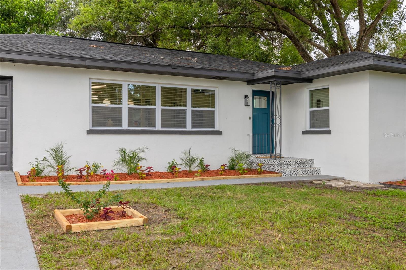 117 ORANGEVIEW AVENUE