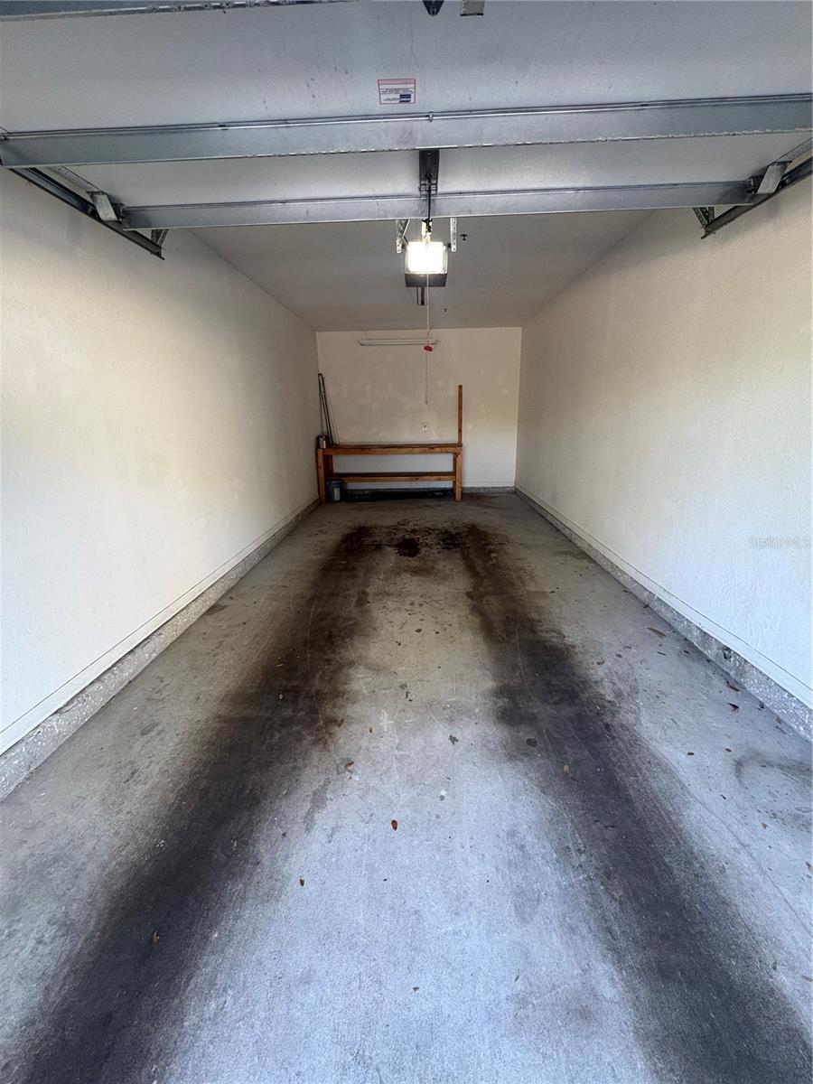 COURTNEY PALMS CONDO - Residential Lease