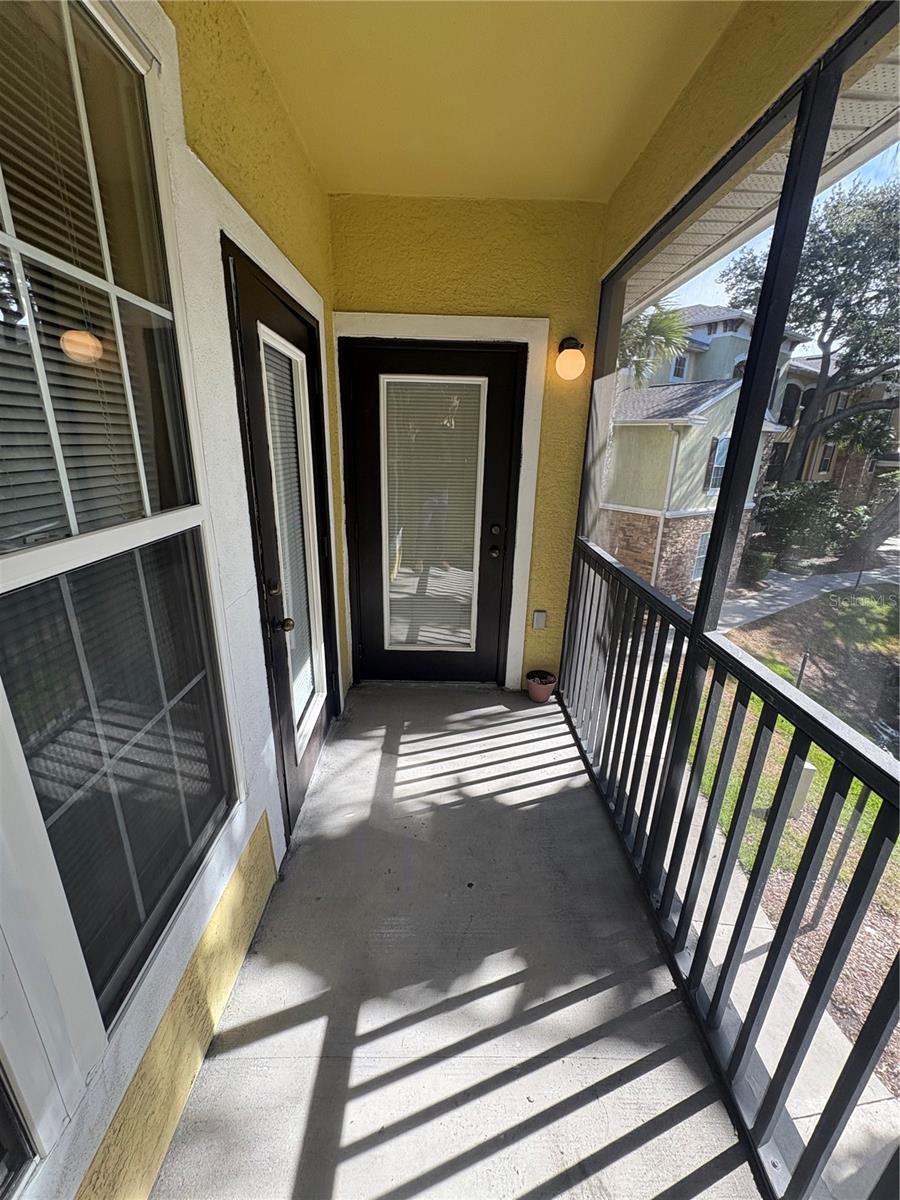 COURTNEY PALMS CONDO - Residential Lease