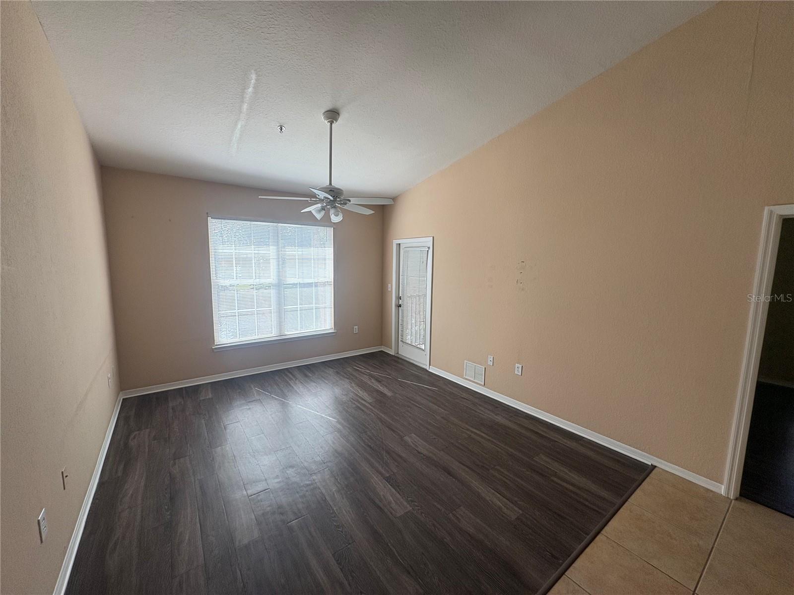 COURTNEY PALMS CONDO - Residential Lease